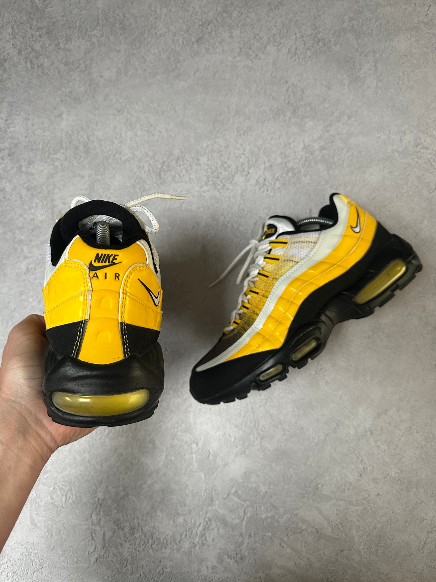 Nike Air Max 95 - Varsity Maize - UK8.5