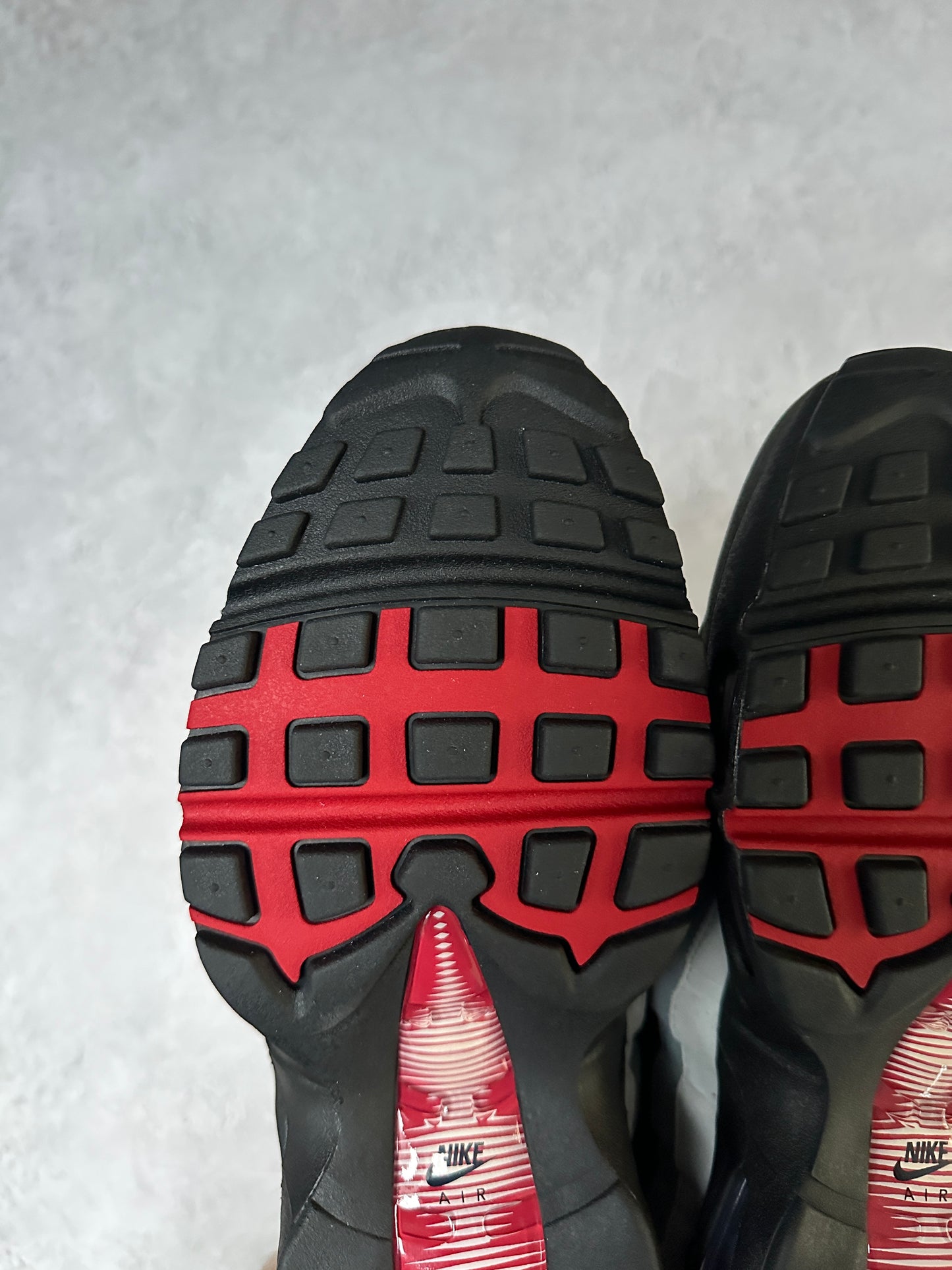 Nike Air Max 95 - Liverpool FC - UK7.5