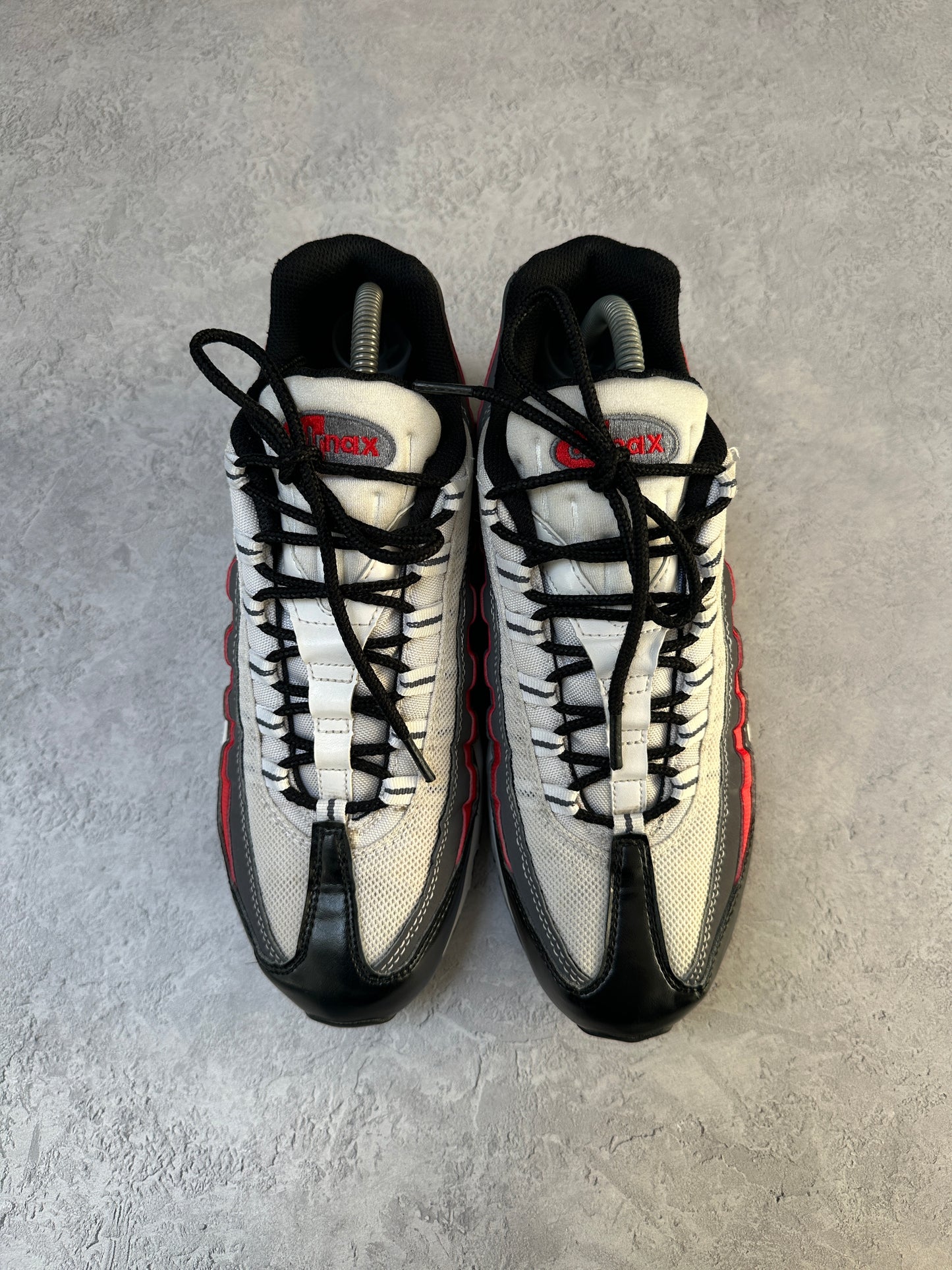 Nike Air Max 95 - Black / Chilling Red / Dark Grey - UK8