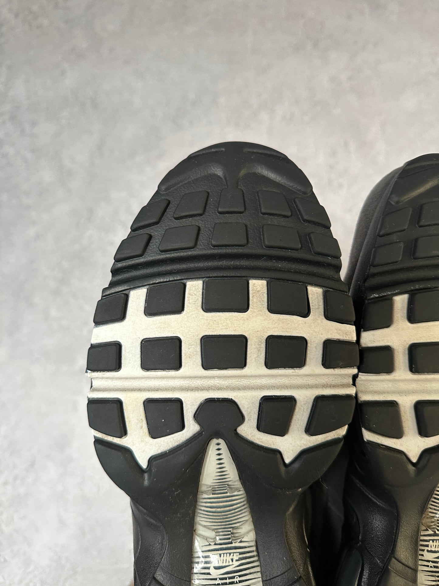Nike Air Max 95 - Grey Jewel - UK8