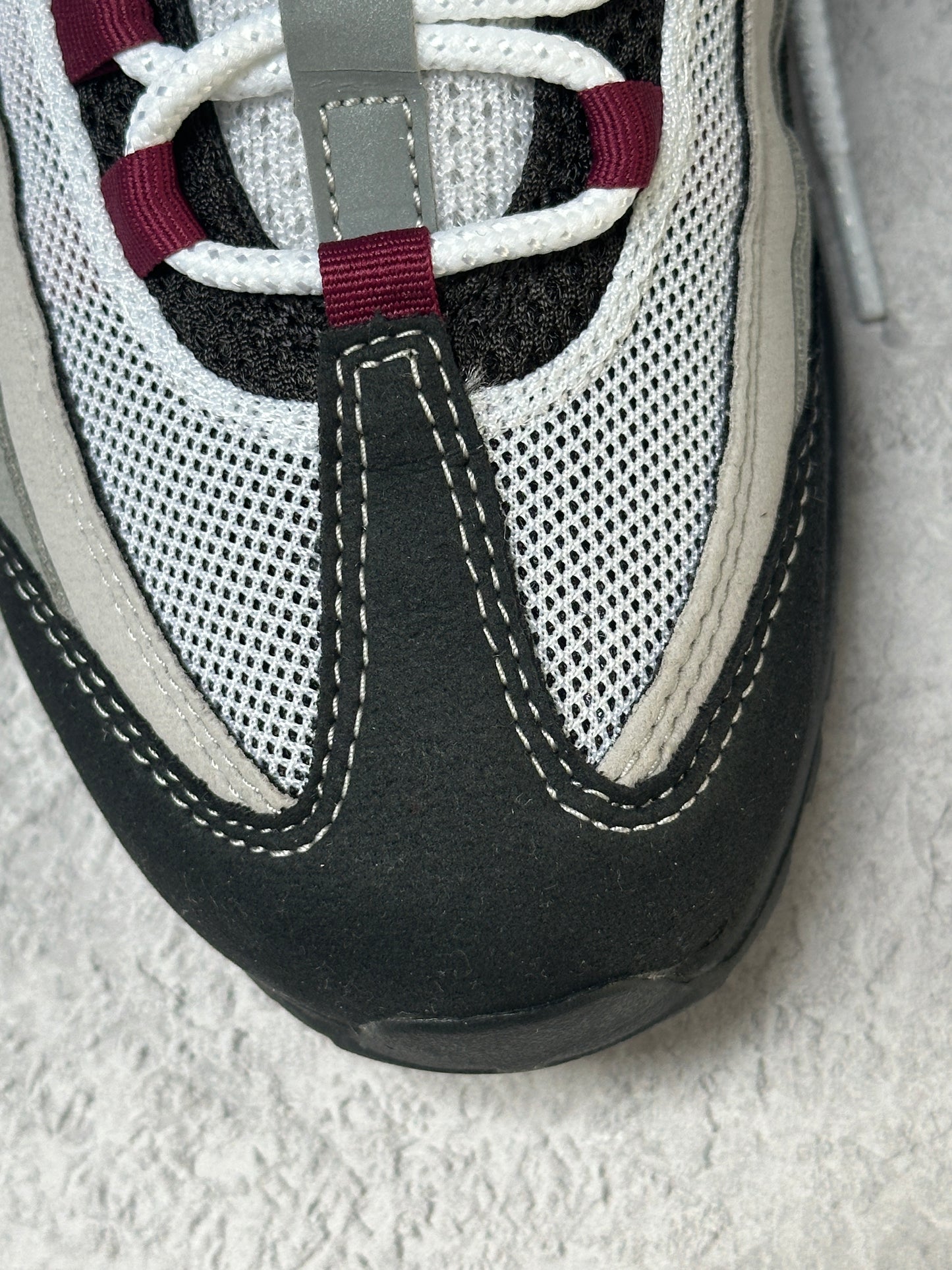 Nike Air Max 95 - Dark Beetroot - UK7