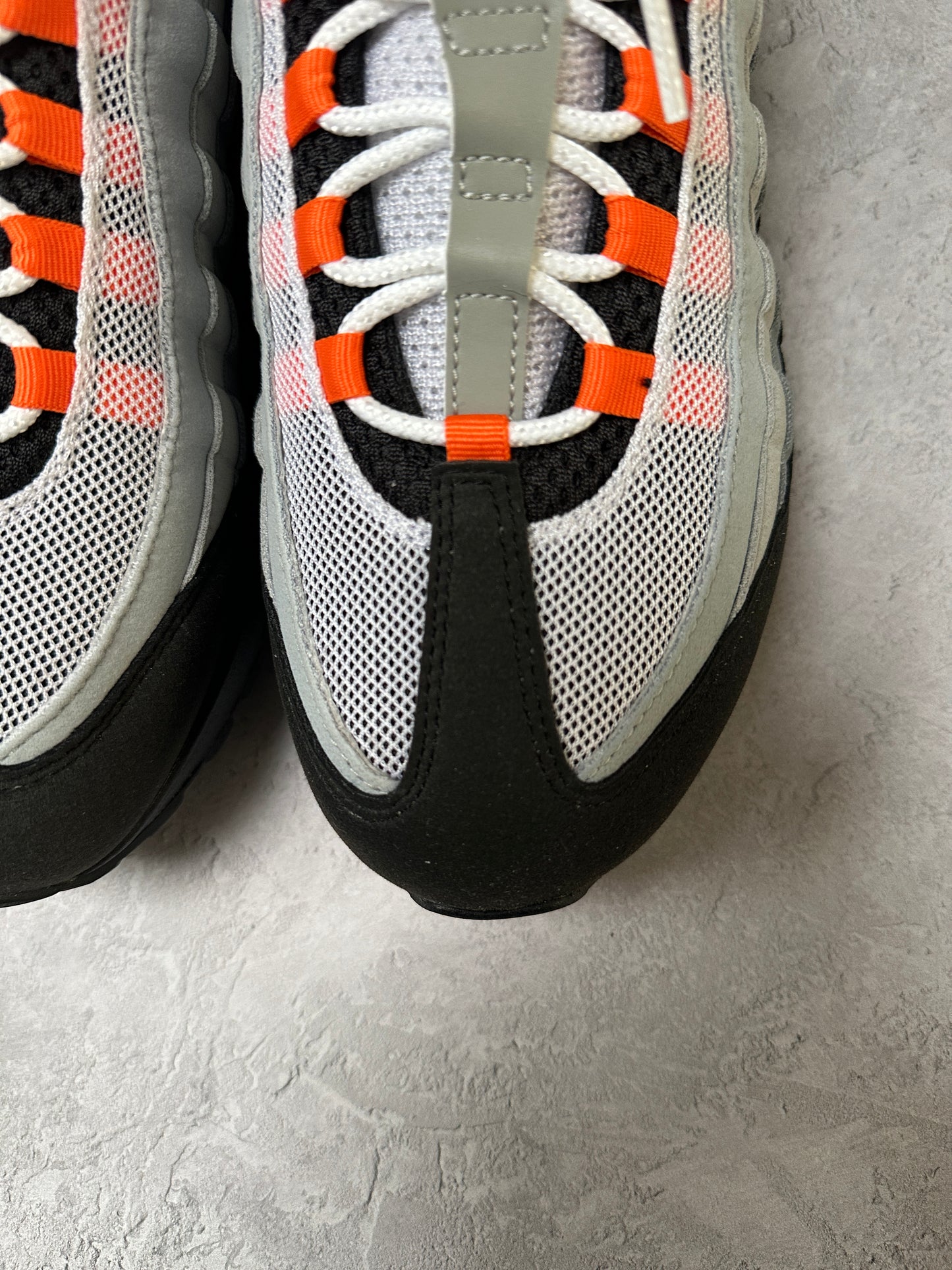 Nike Air Max 95 - Mandarin 2025 - UK9.5