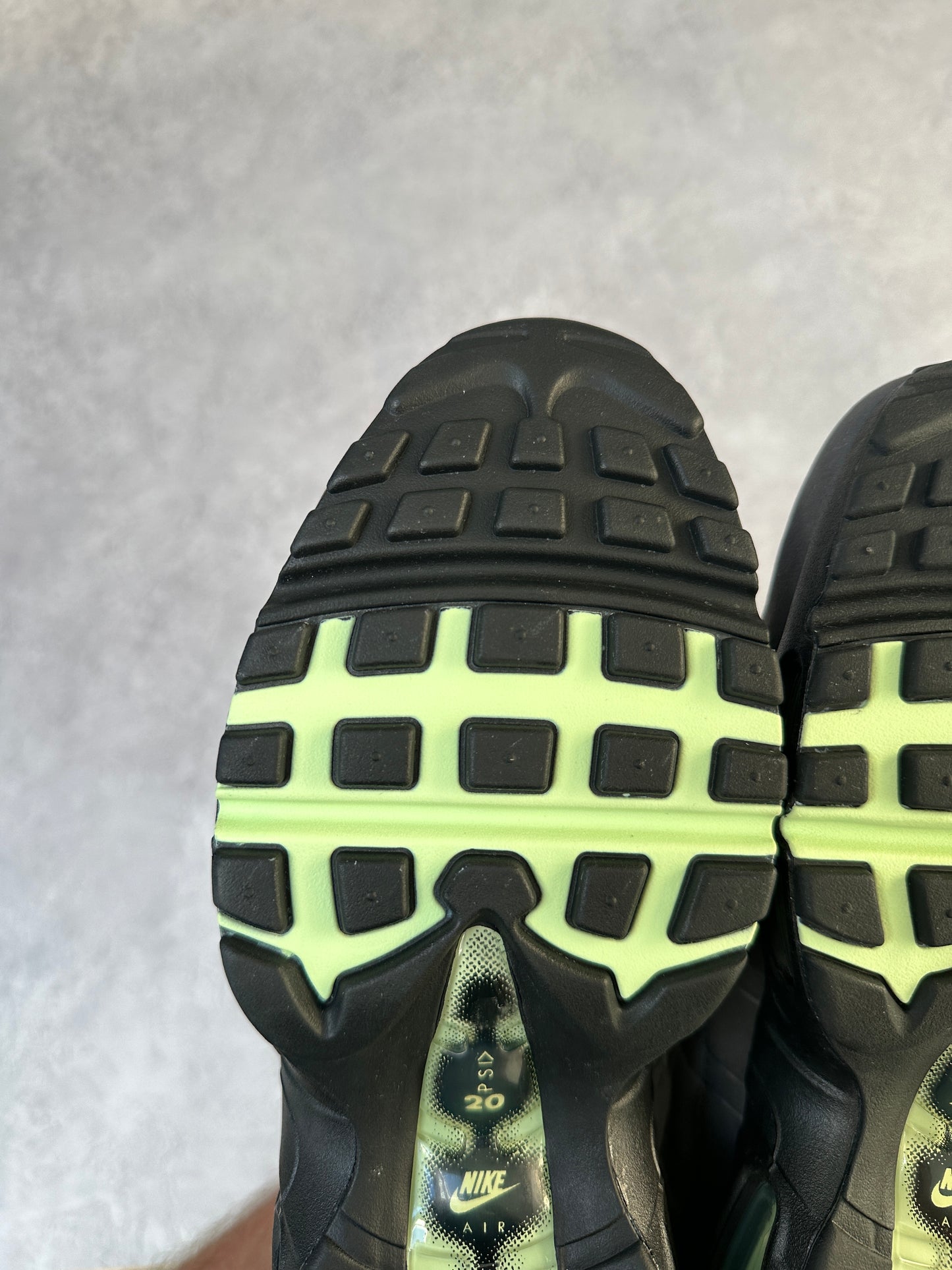 Nike Air Max 95 - Fresh Mint - UK7.5