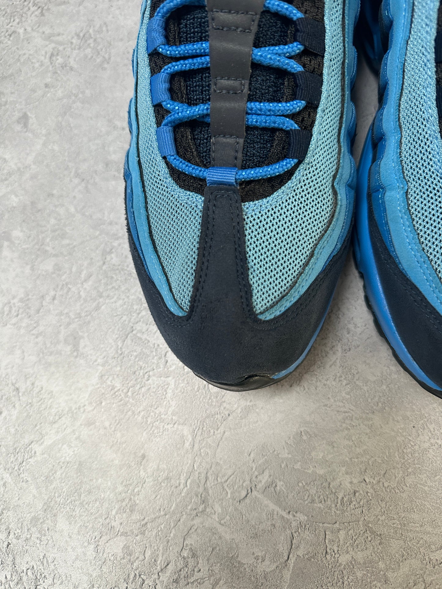 Nike Air Max 95 - Blue ID - UK7.5