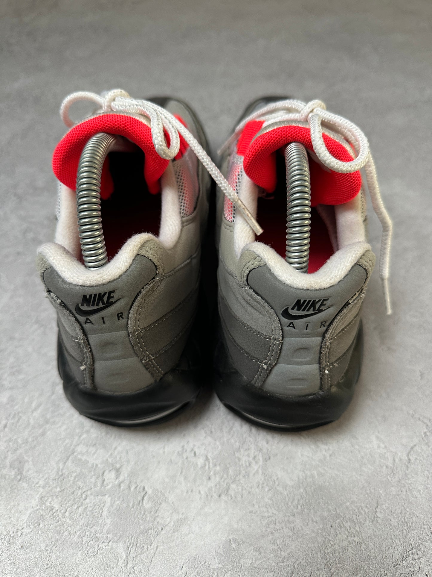 Nike Air Max 95 - Solar Red - UK6