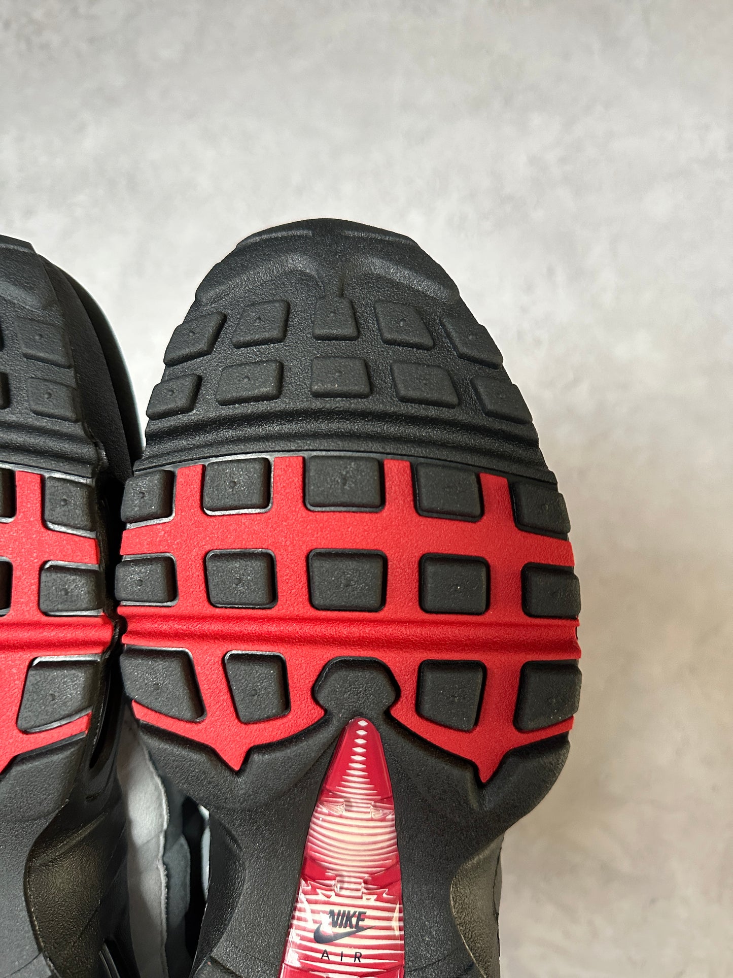 Nike Air Max 95 - Liverpool FC - UK7.5