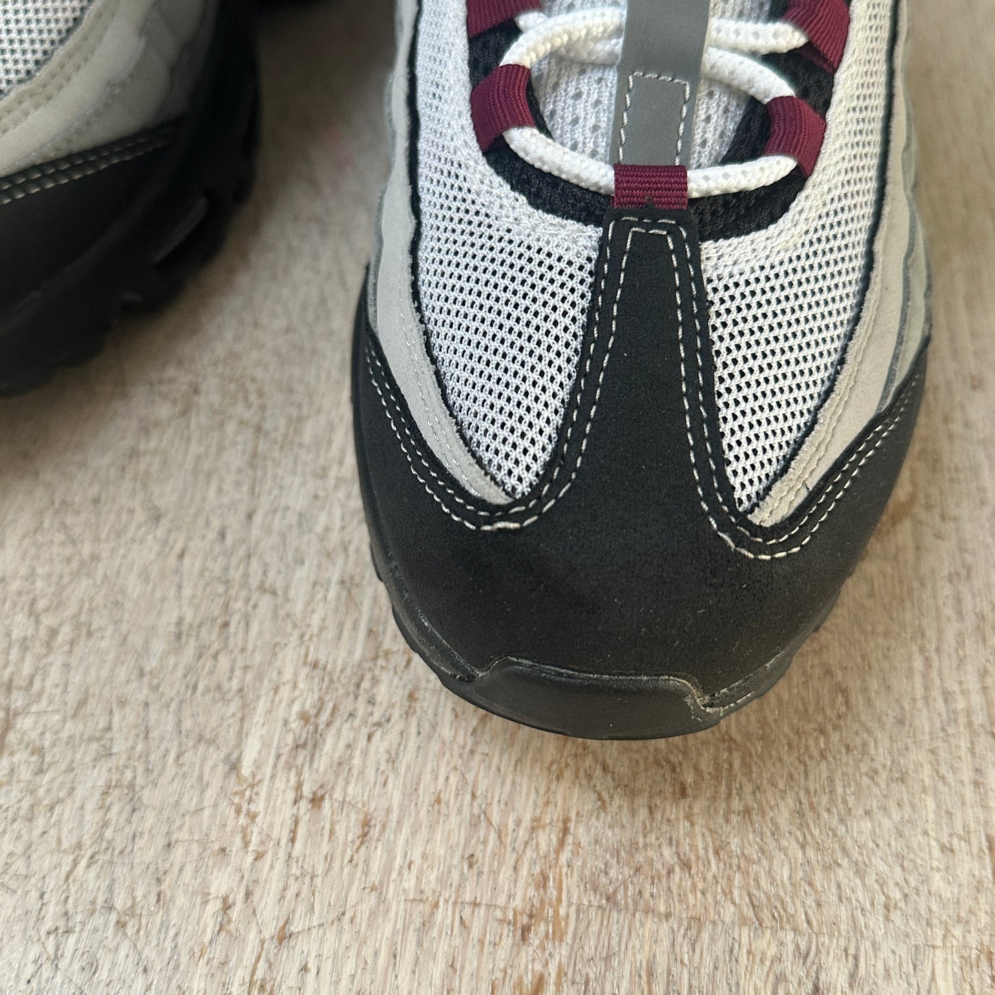 Nike Air Max 95 - Dark Beetroot - UK7.5