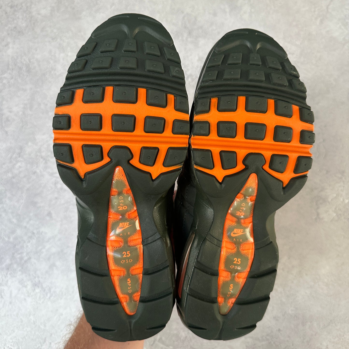 Nike Air Max 95 - Total Orange - UK6