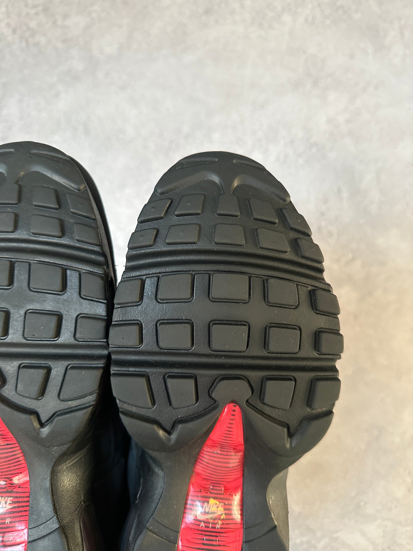 Nike Air Max 95 - Laser Crimson - UK7.5