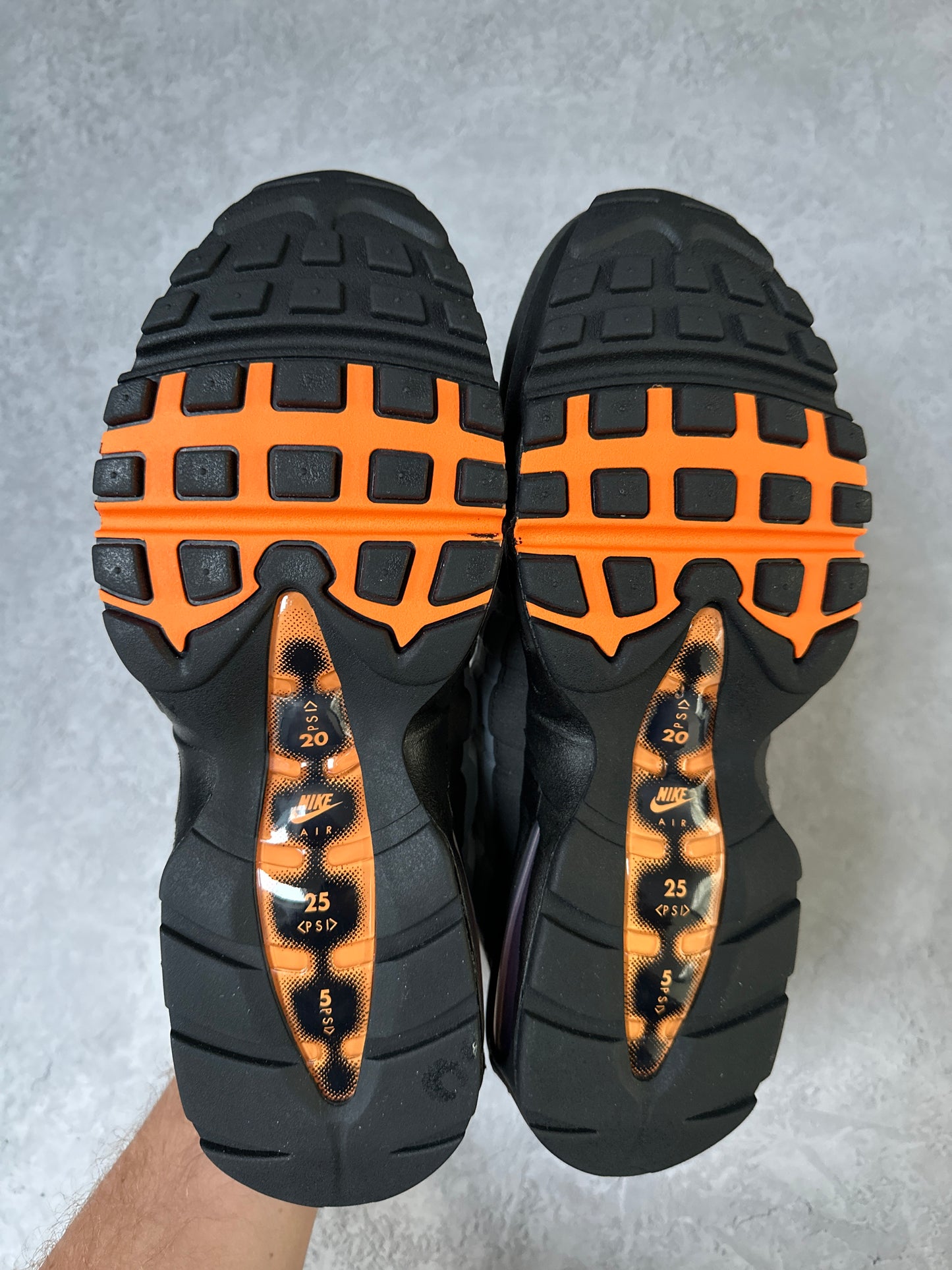 Nike Air Max 95 - Mandarin 2025 - UK9.5