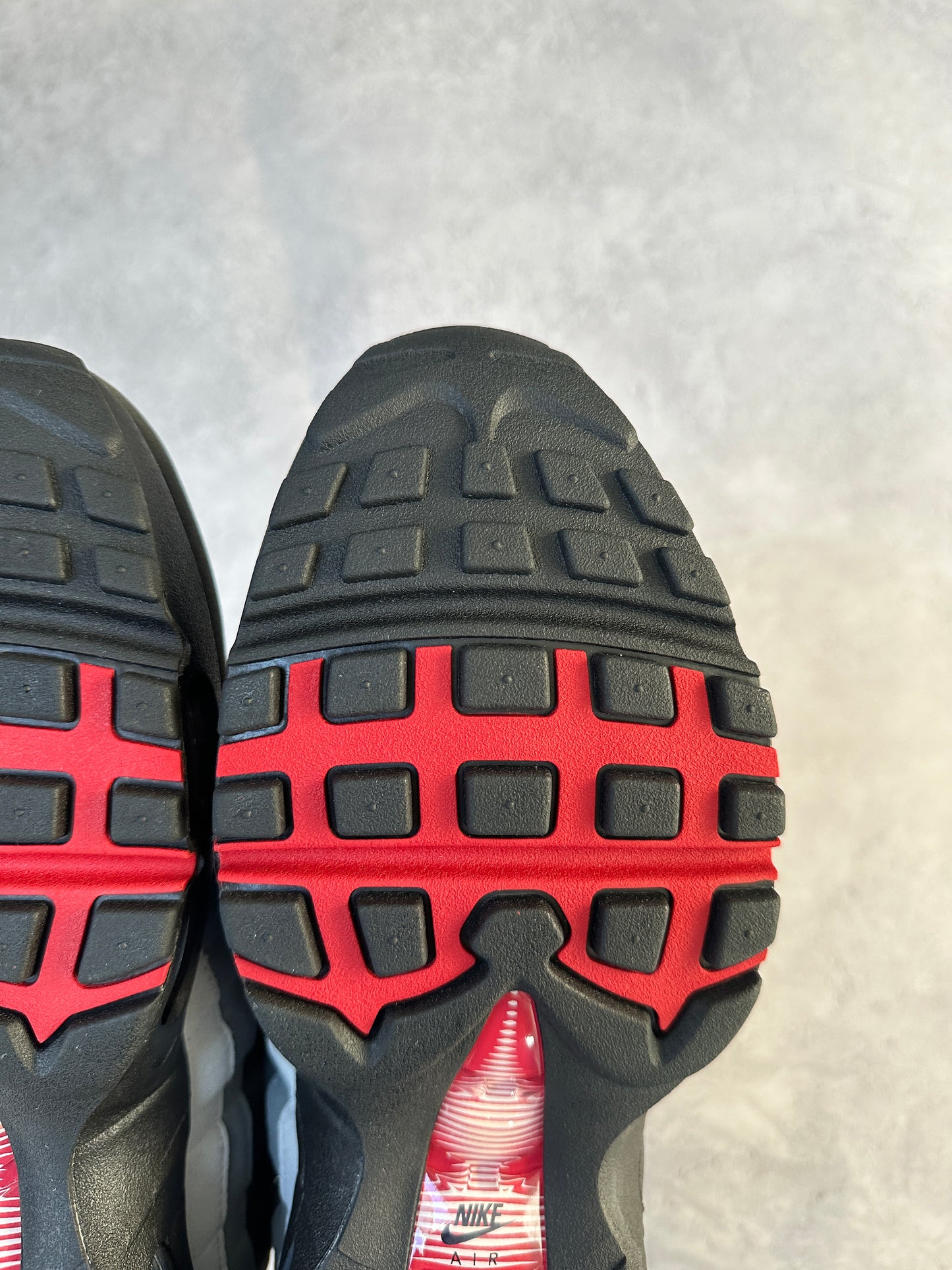Nike Air Max 95 - Liverpool FC - UK9