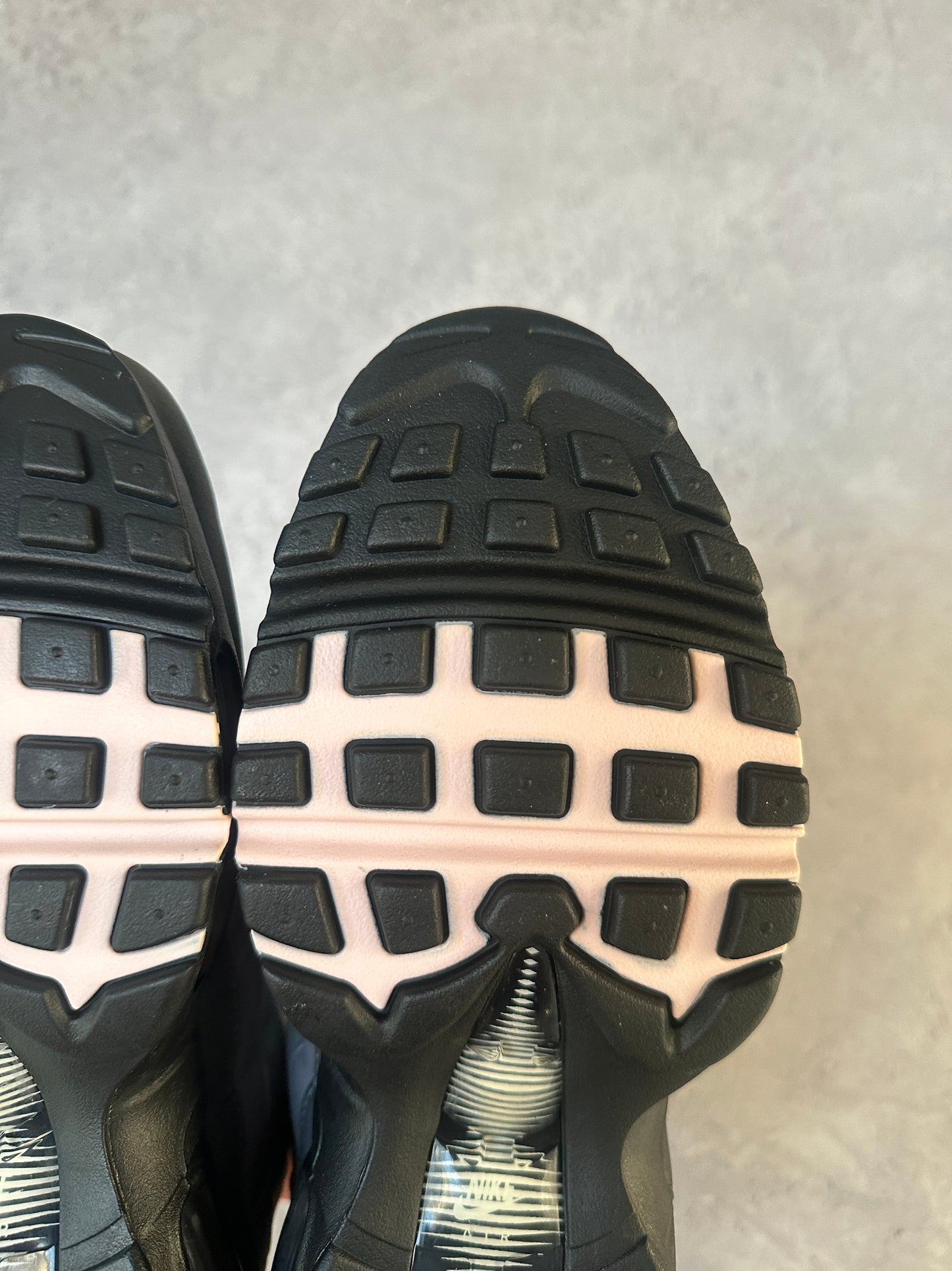 Nike Air Max 95 - Pink Foam - UK7