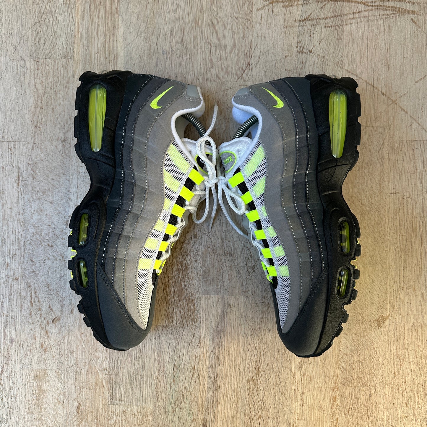 Nike Air Max 95 - Neon 2025 - UK9