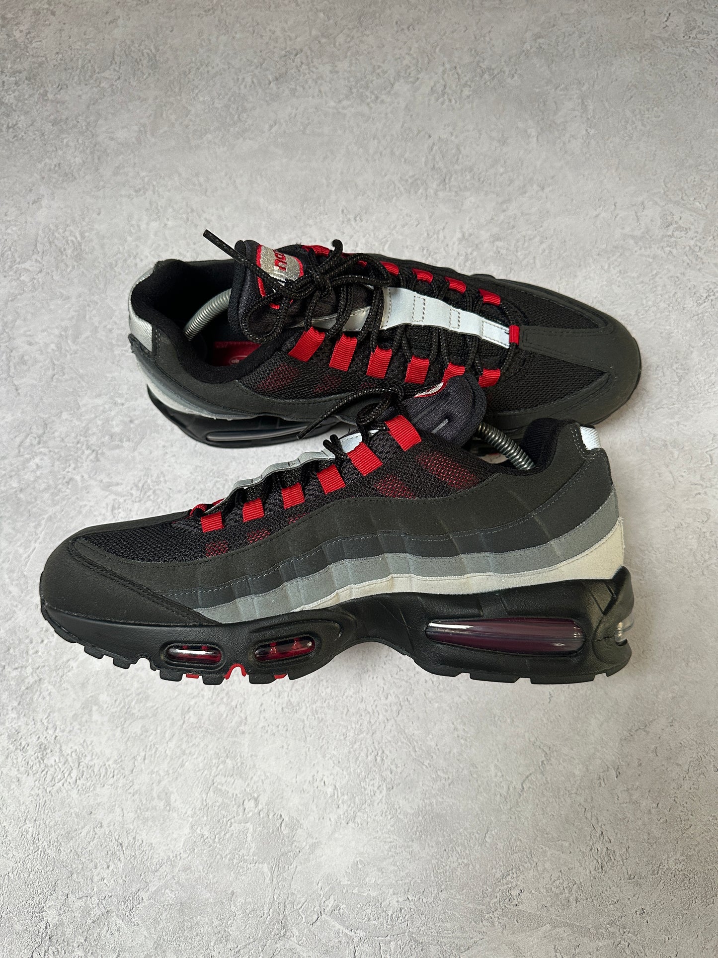 Nike Air Max 95 - Liverpool FC - UK10