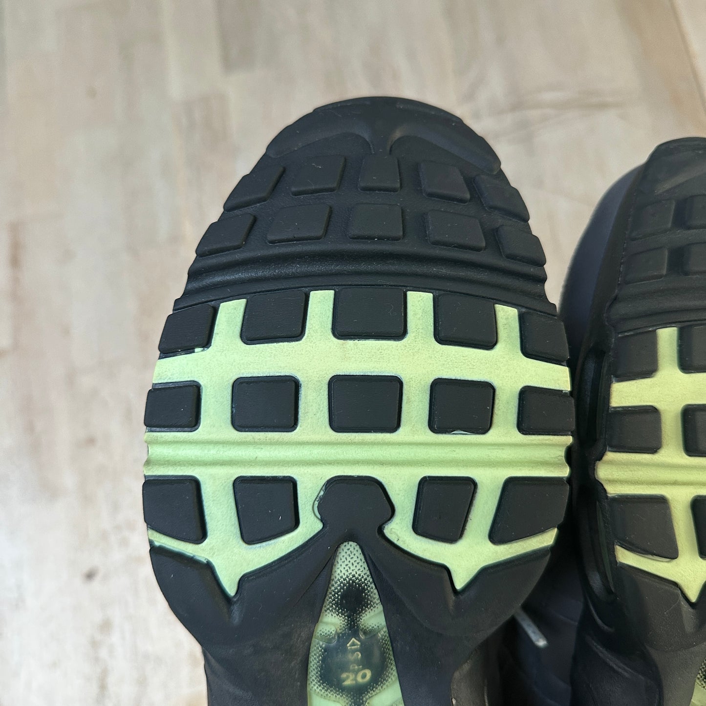 Nike Air Max 95 - Fresh Mint - UK10