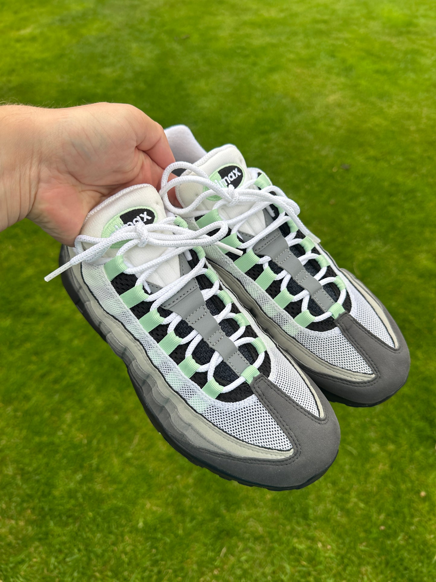Nike Air Max 95 - Fresh Mint - UK7.5