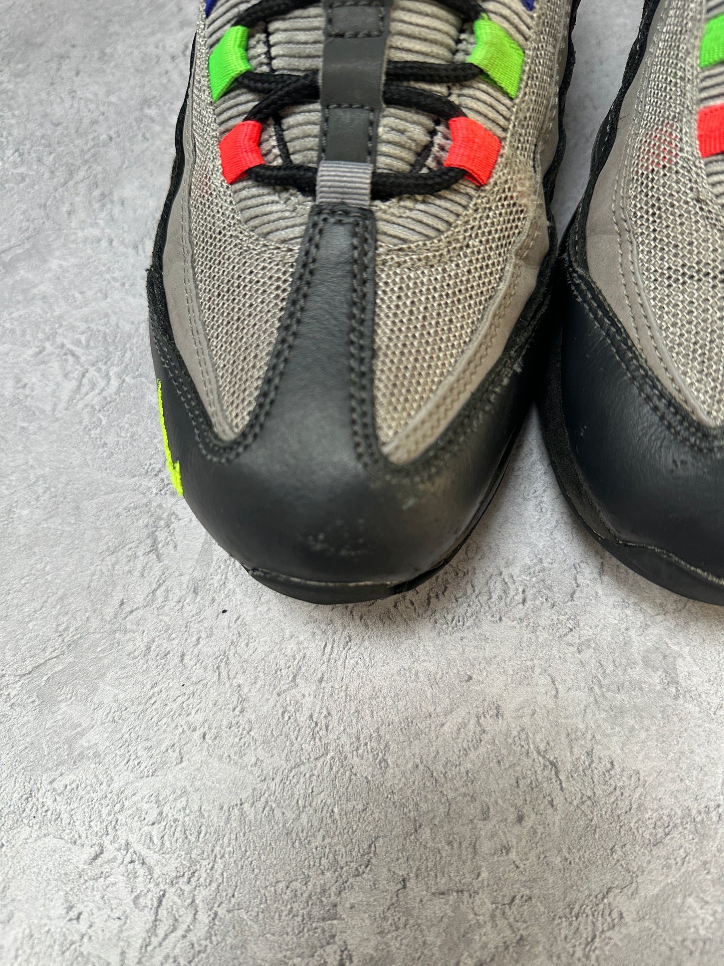 Nike Air Max 95 - Evolution of Icons - UK7.5