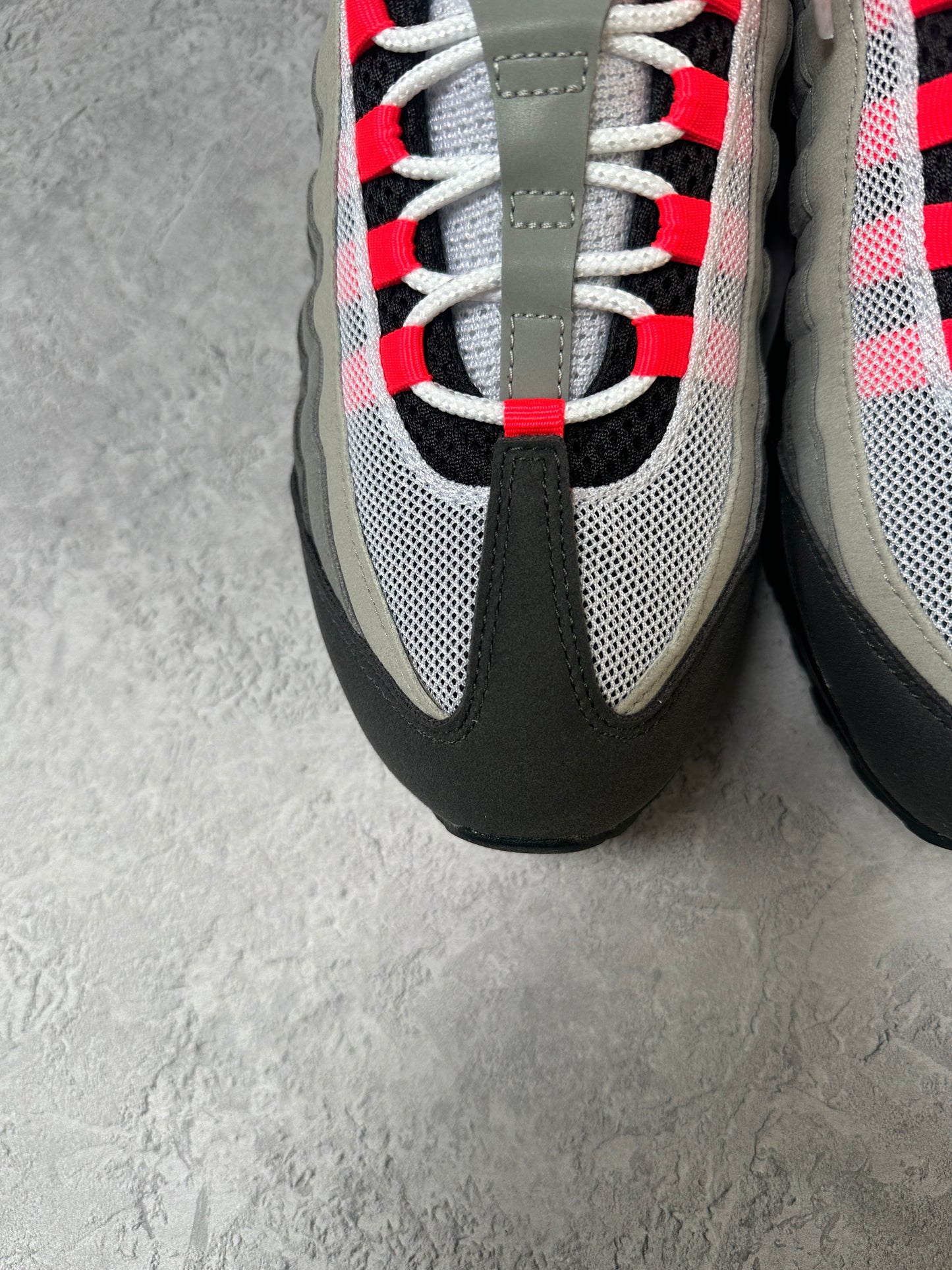 Nike Air Max 95 - Solar Red 2025 - UK8
