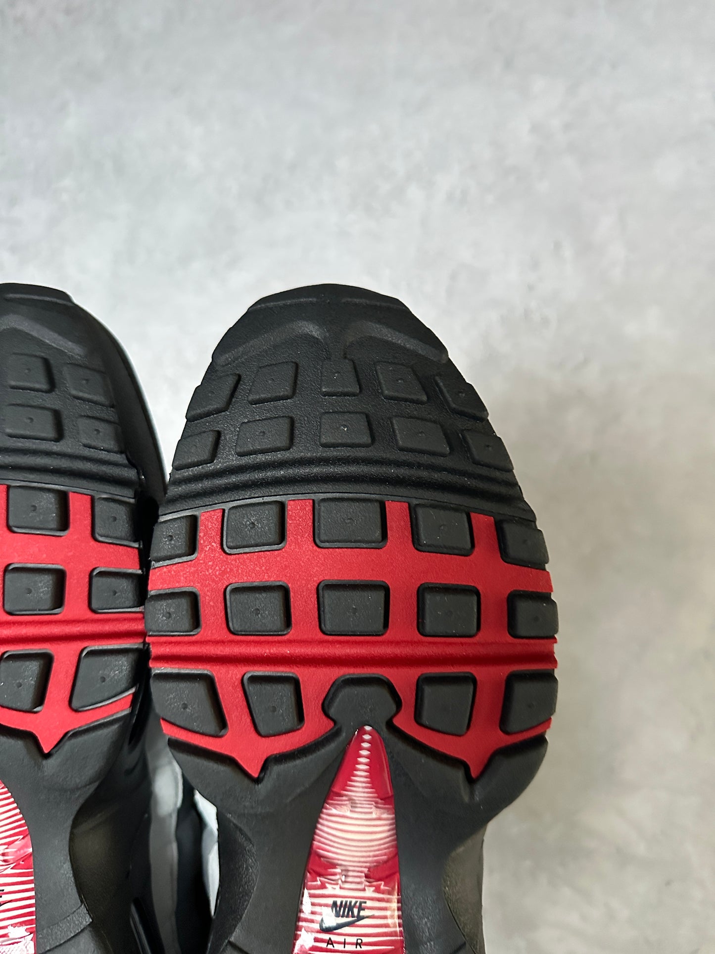 Nike Air Max 95 - Liverpool FC - UK7.5