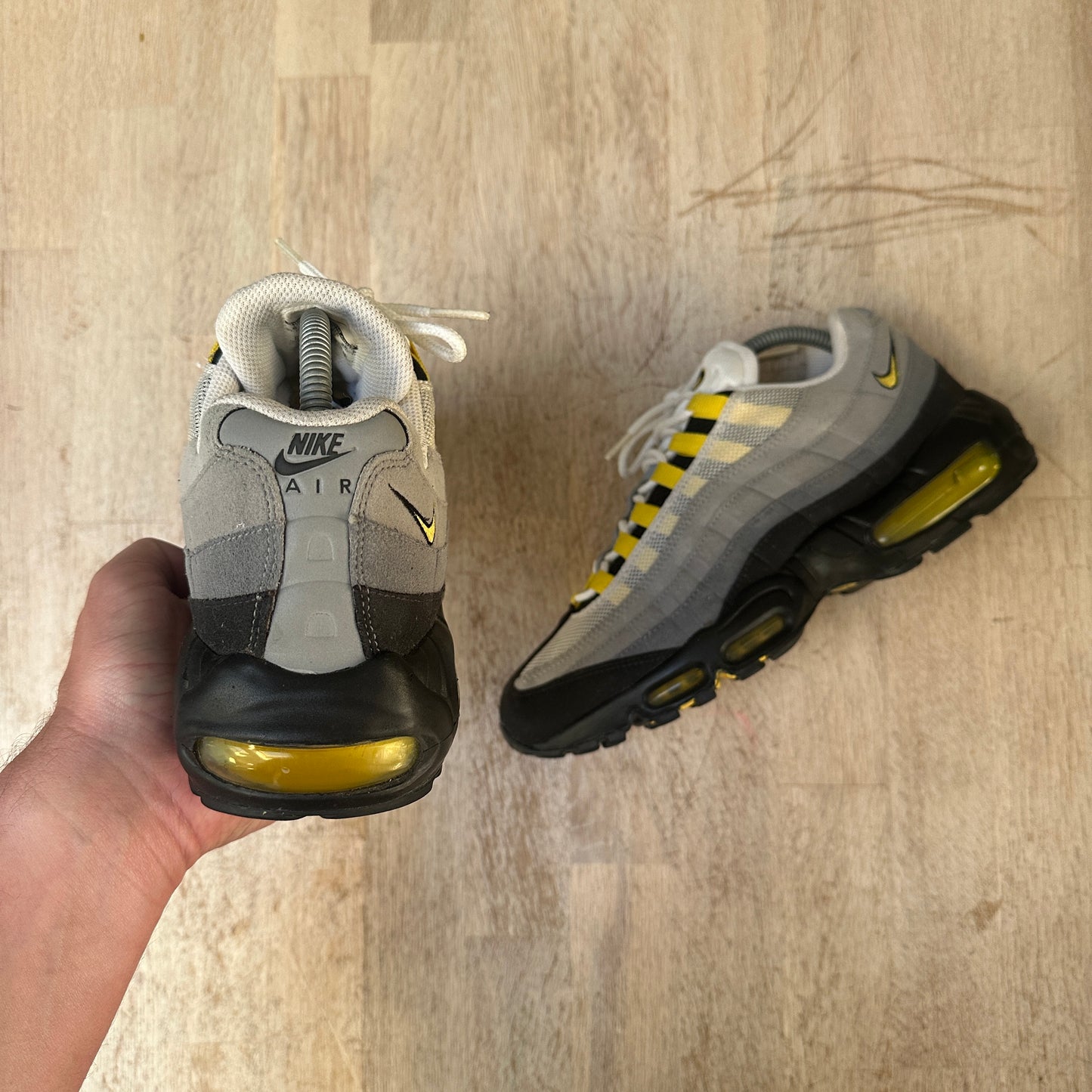 Nike Air Max 95 - Tour Yellow 2011 - UK7.5