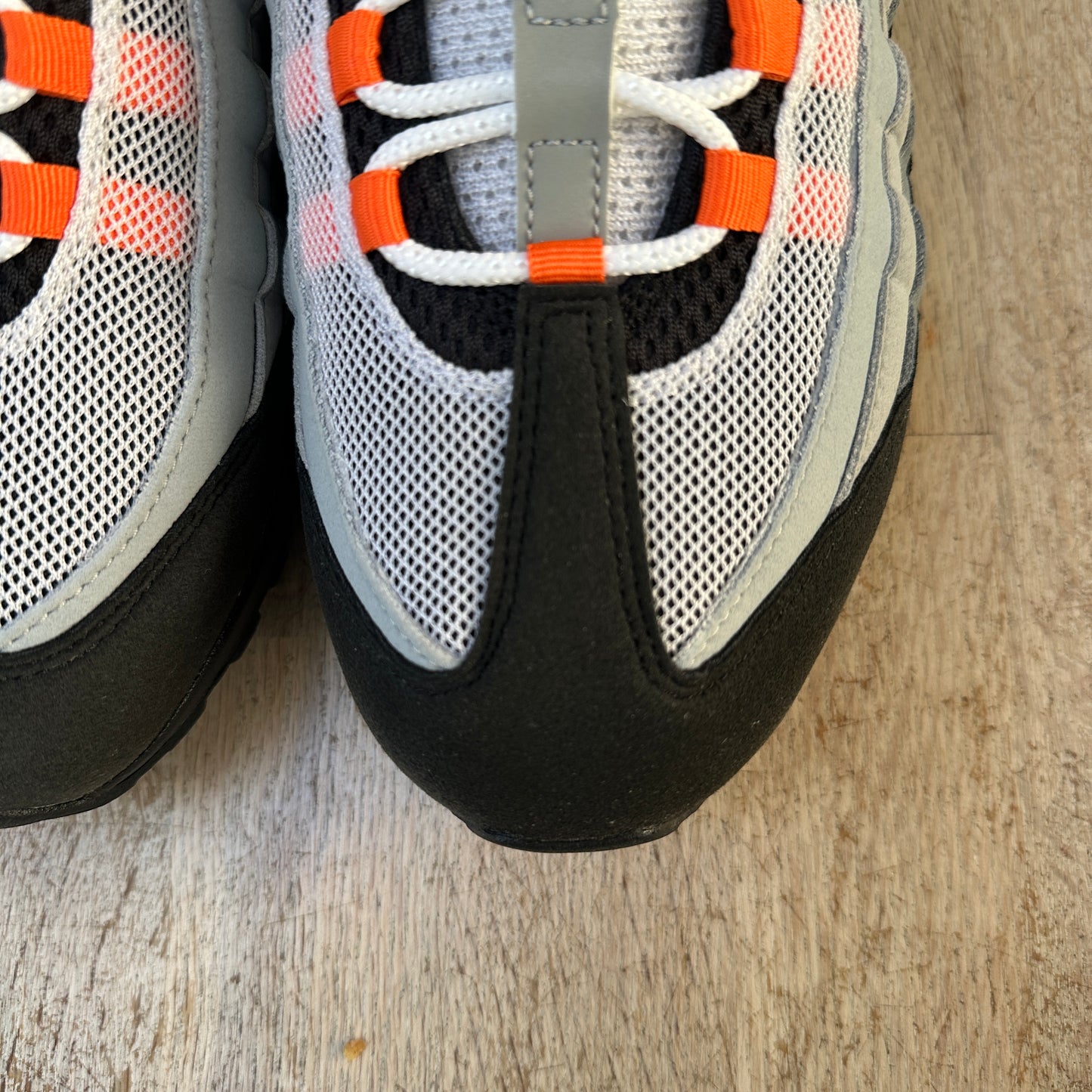 Nike Air Max 95 - Mandarin 2025 - UK9.5
