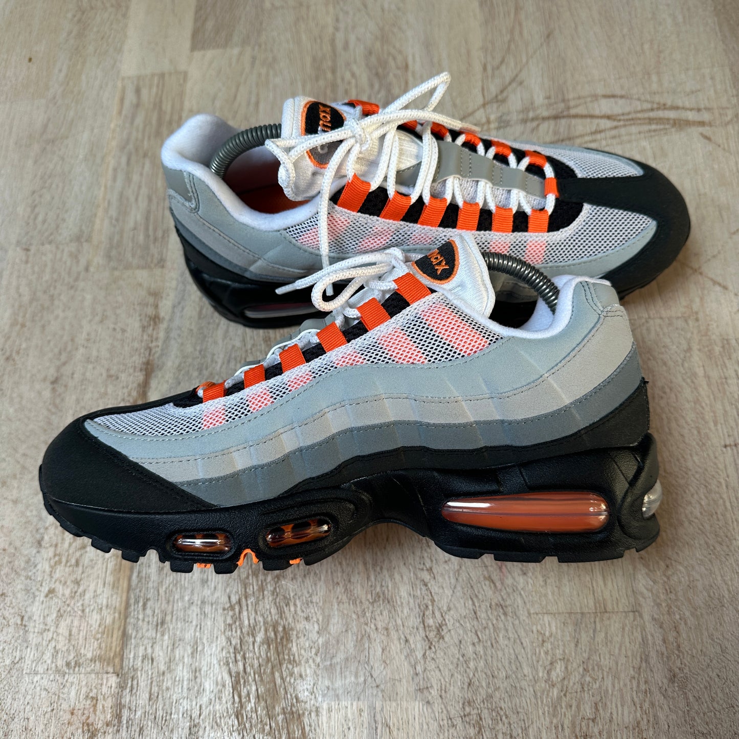 Nike Air Max 95 - Mandarin 2025 - UK7.5