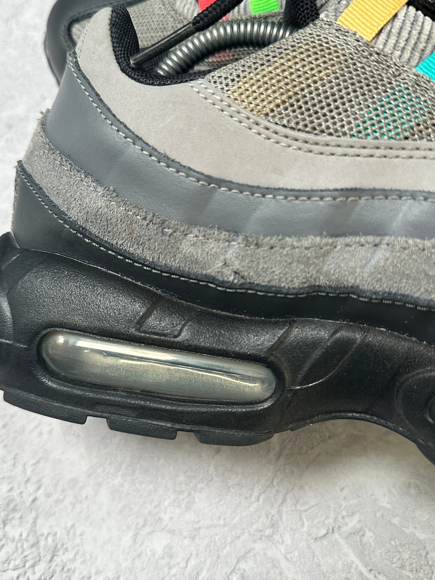 Nike Air Max 95 - Evolution of Icons - UK8.5