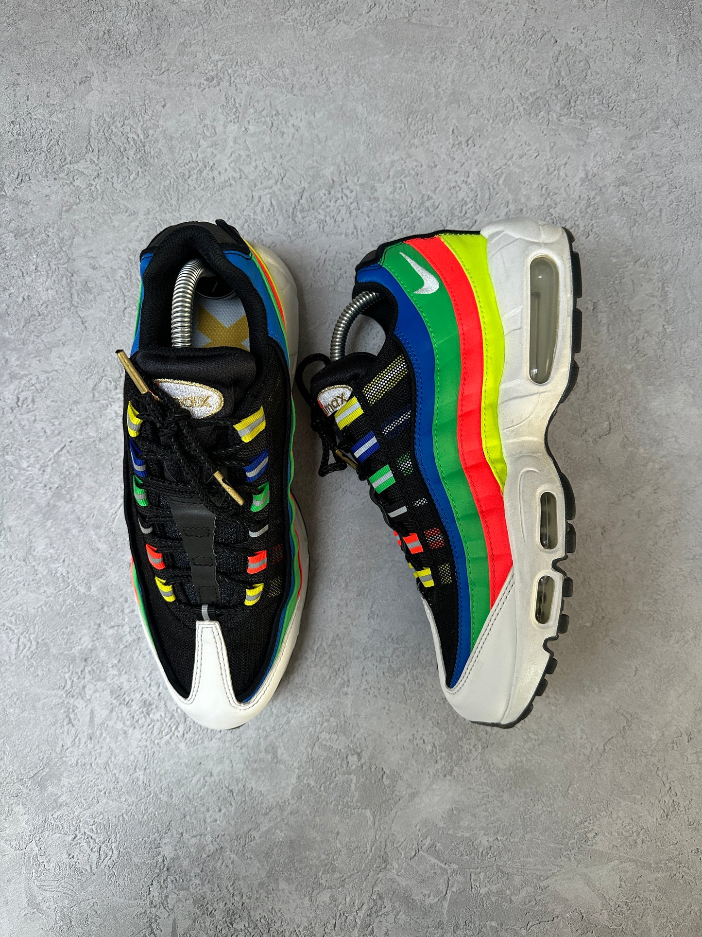 Nike Air Max 95 - Hidden Message - UK7