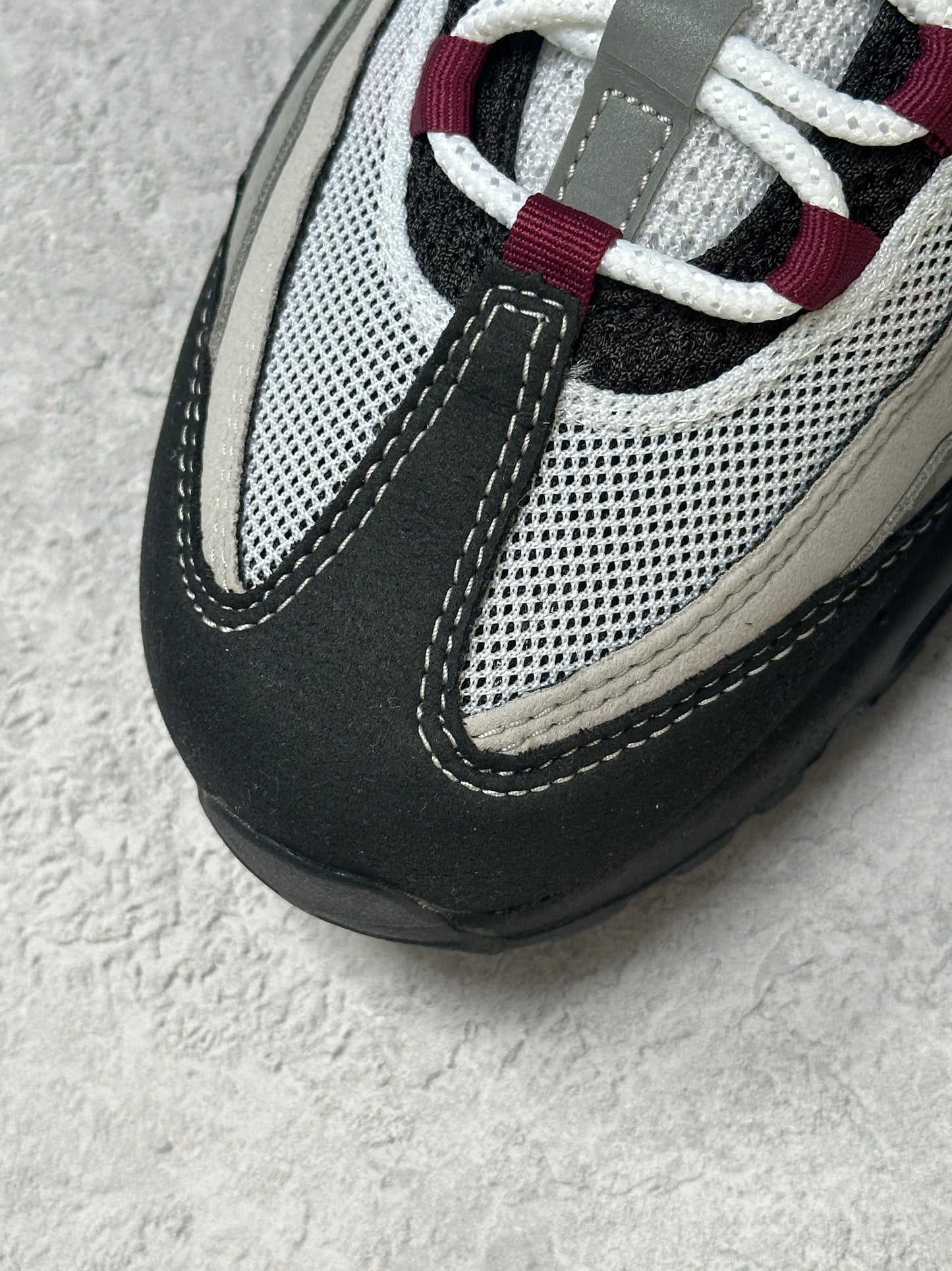 Nike Air Max 95 - Dark Beetroot - UK7