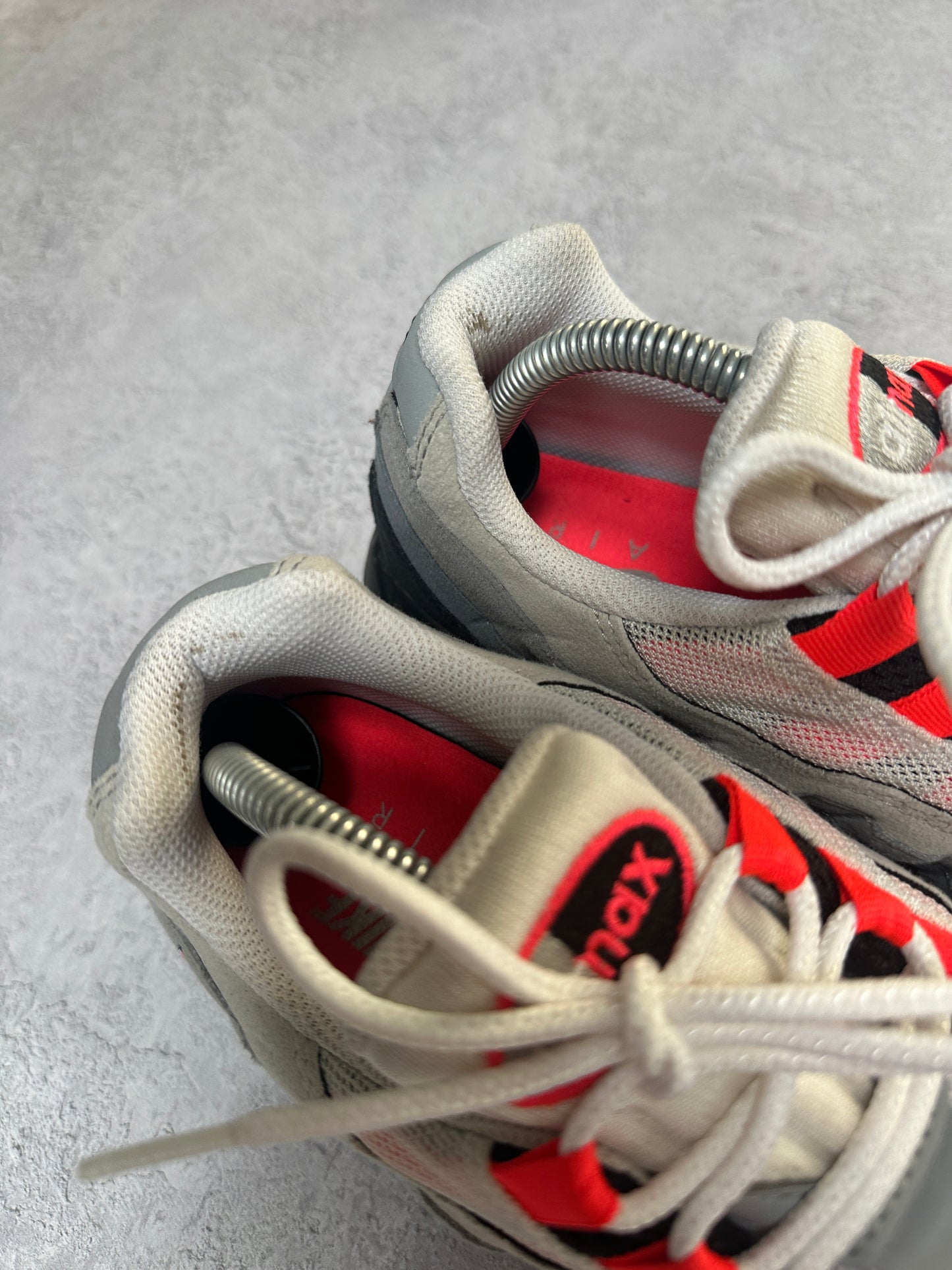 Nike Air Max 95 - Solar Red 2017 - UK7.5