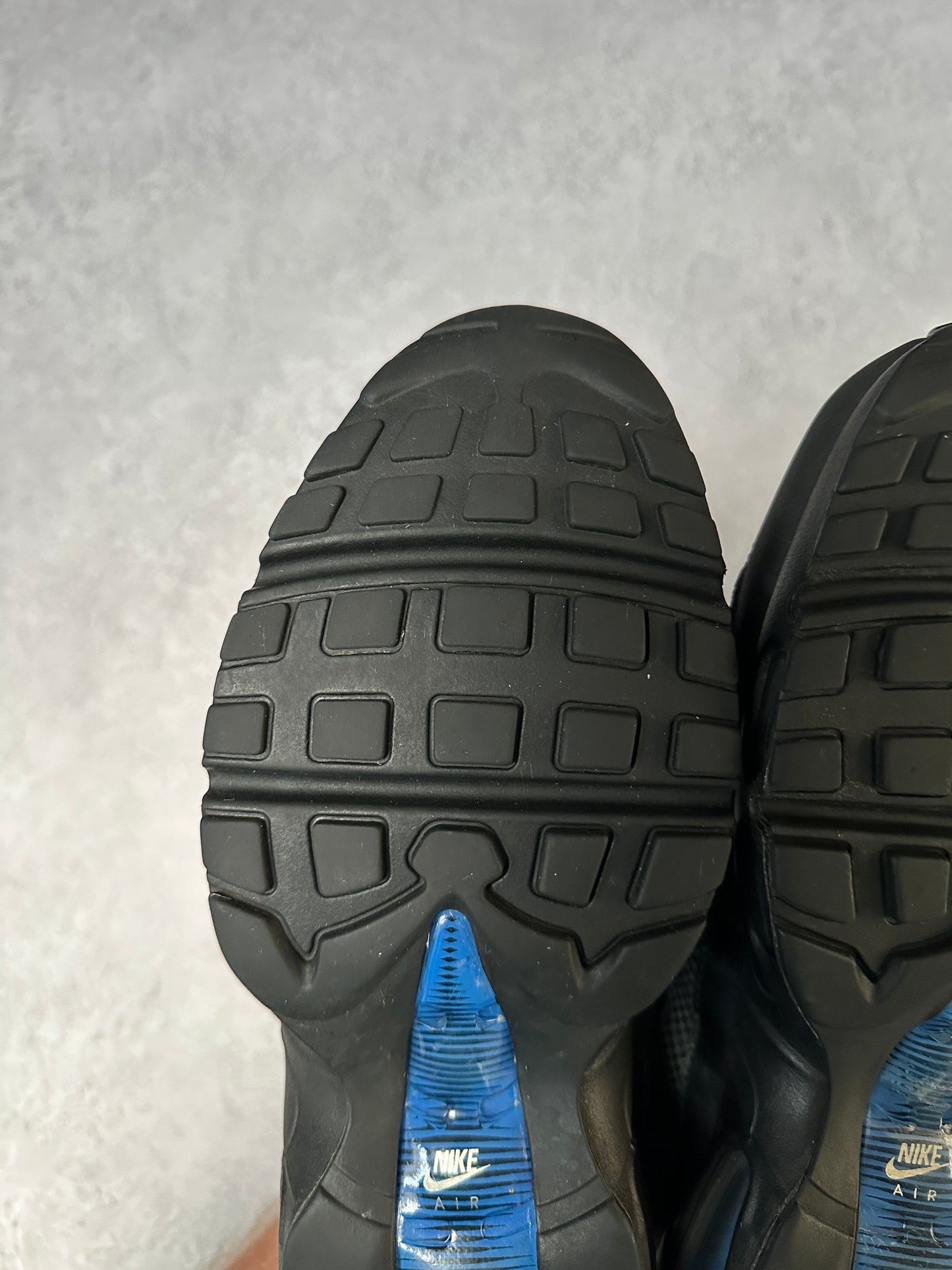Nike Air Max 95 - Black / Royal Blue - UK8.5