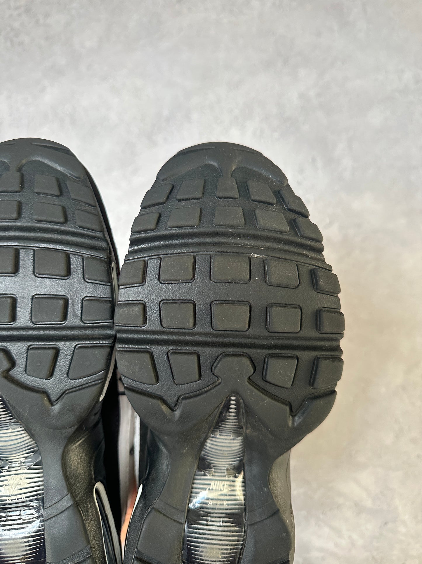 Nike Air Max 95 - Future Movement - Sketch with the Past - UK6