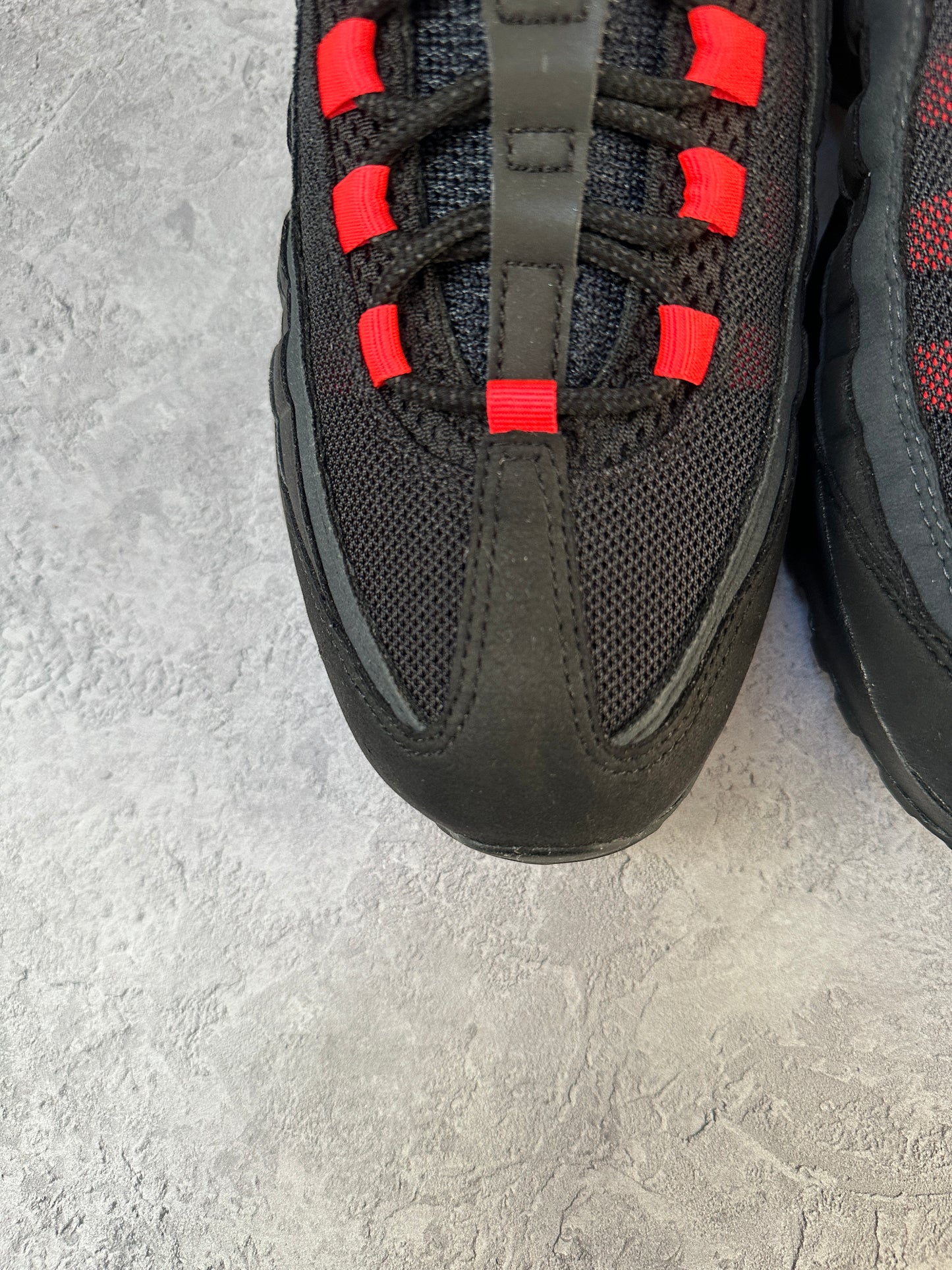 Nike Air Max 95 - Laser Crimson - UK8