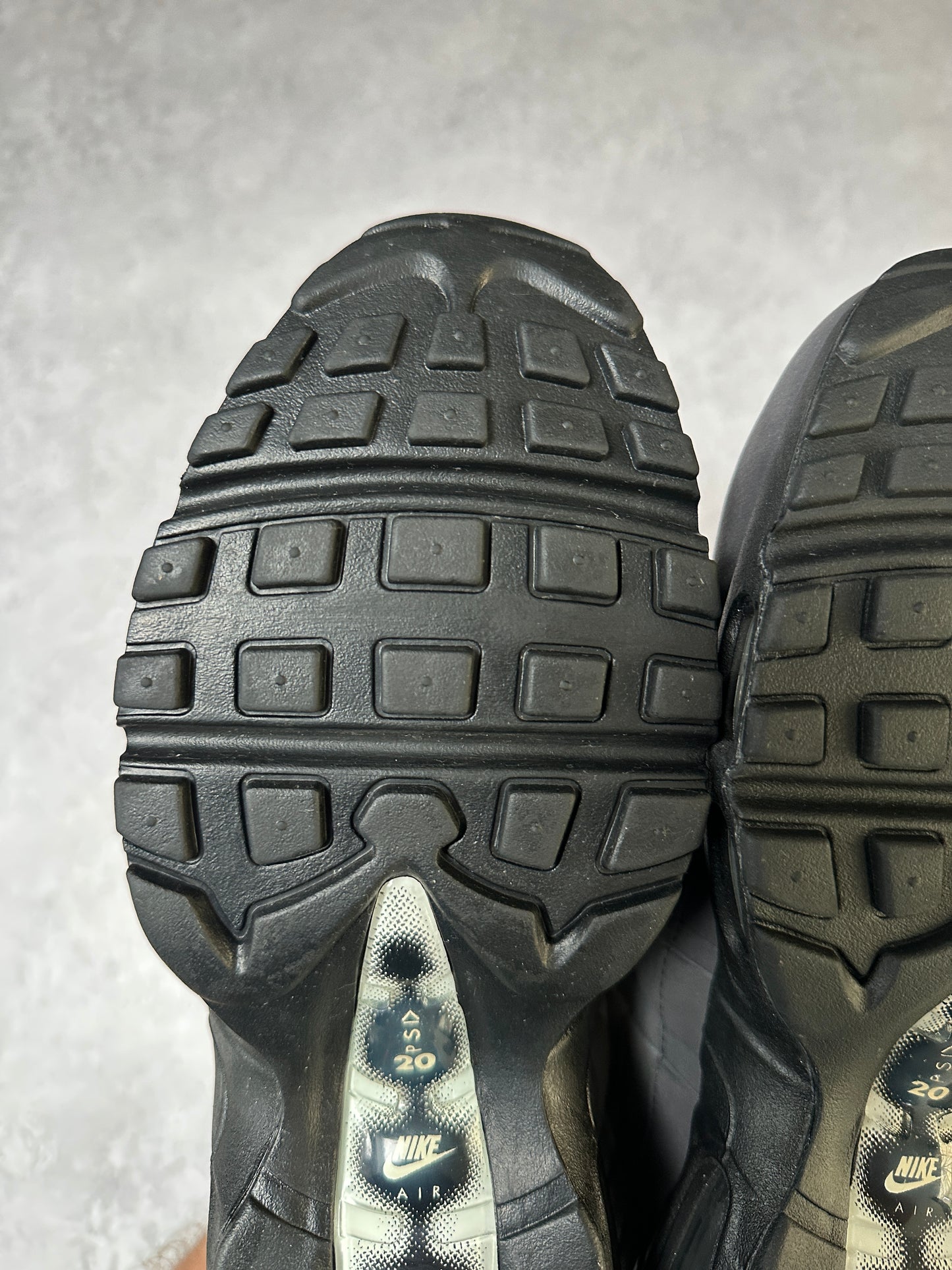 Nike Air Max 95 - Granite - UK8.5