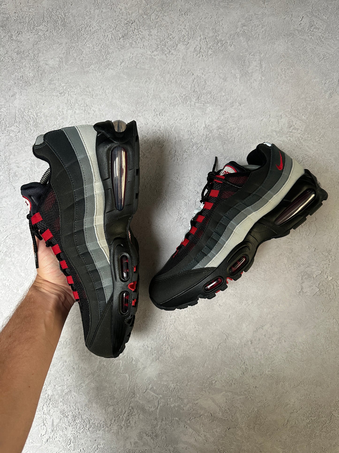 Nike Air Max 95 - Liverpool FC - UK10