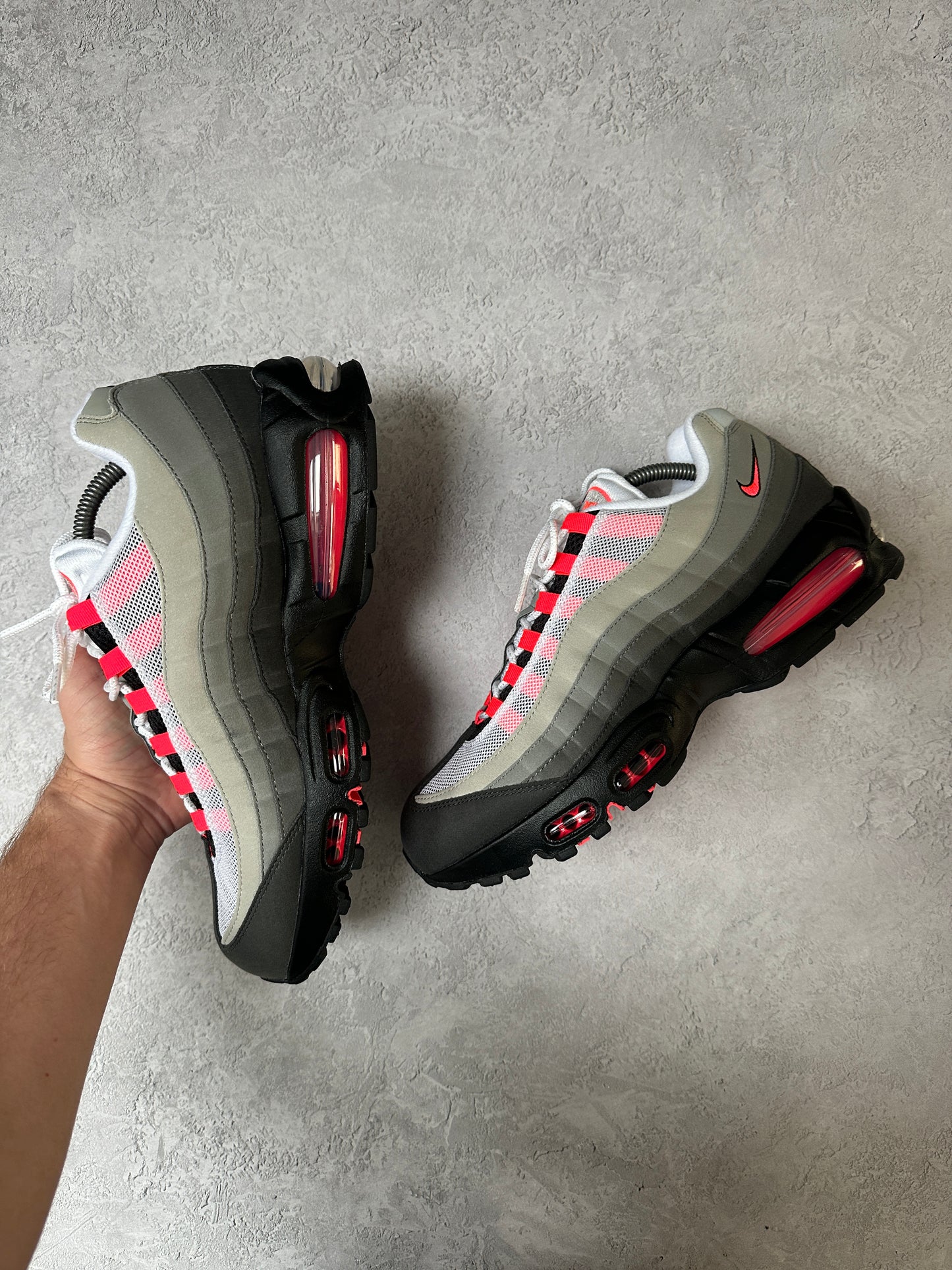 Nike Air Max 95 - Solar Red 2025 - UK9.5