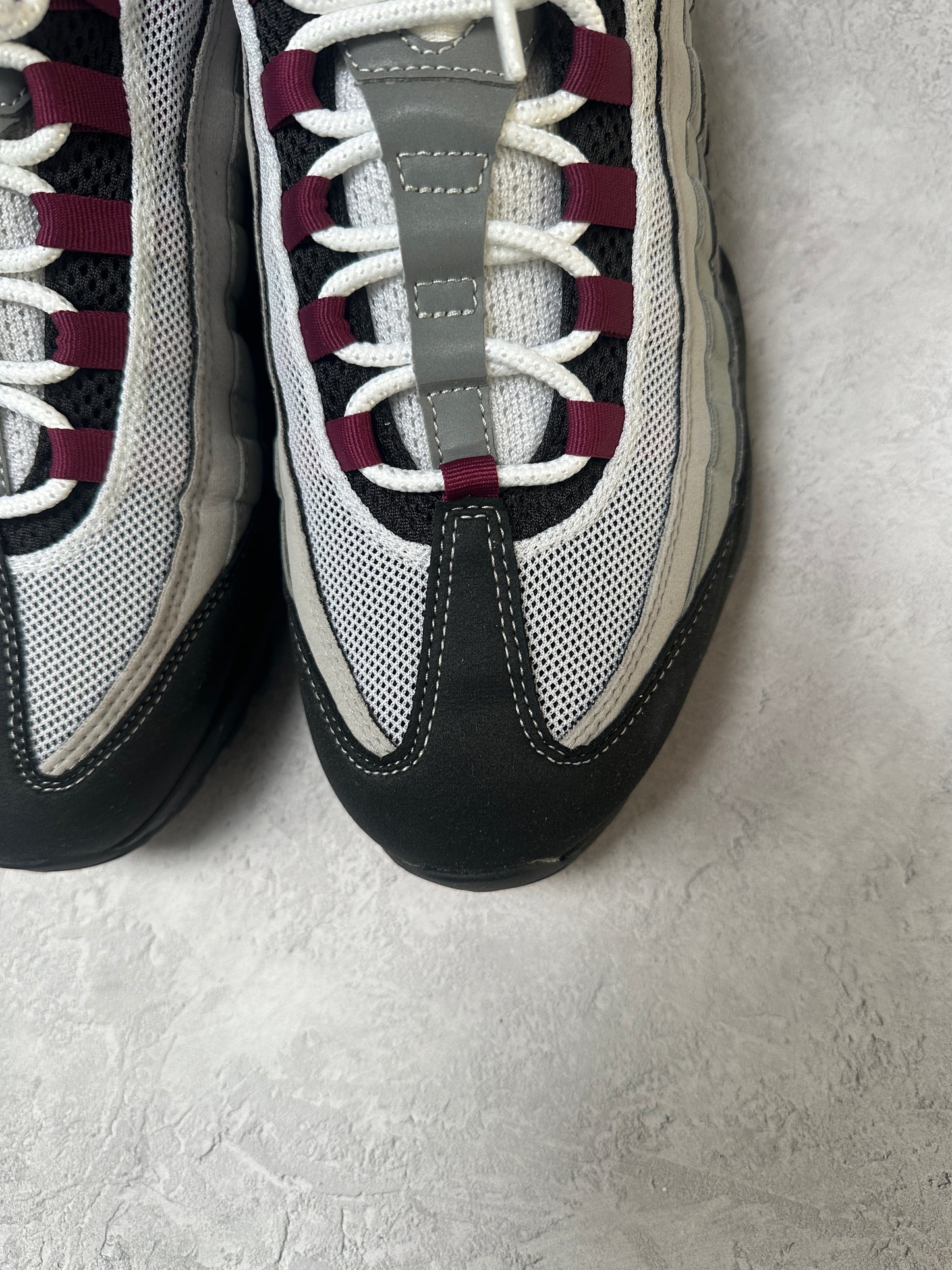 Nike Air Max 95 - Dark Beetroot - UK11