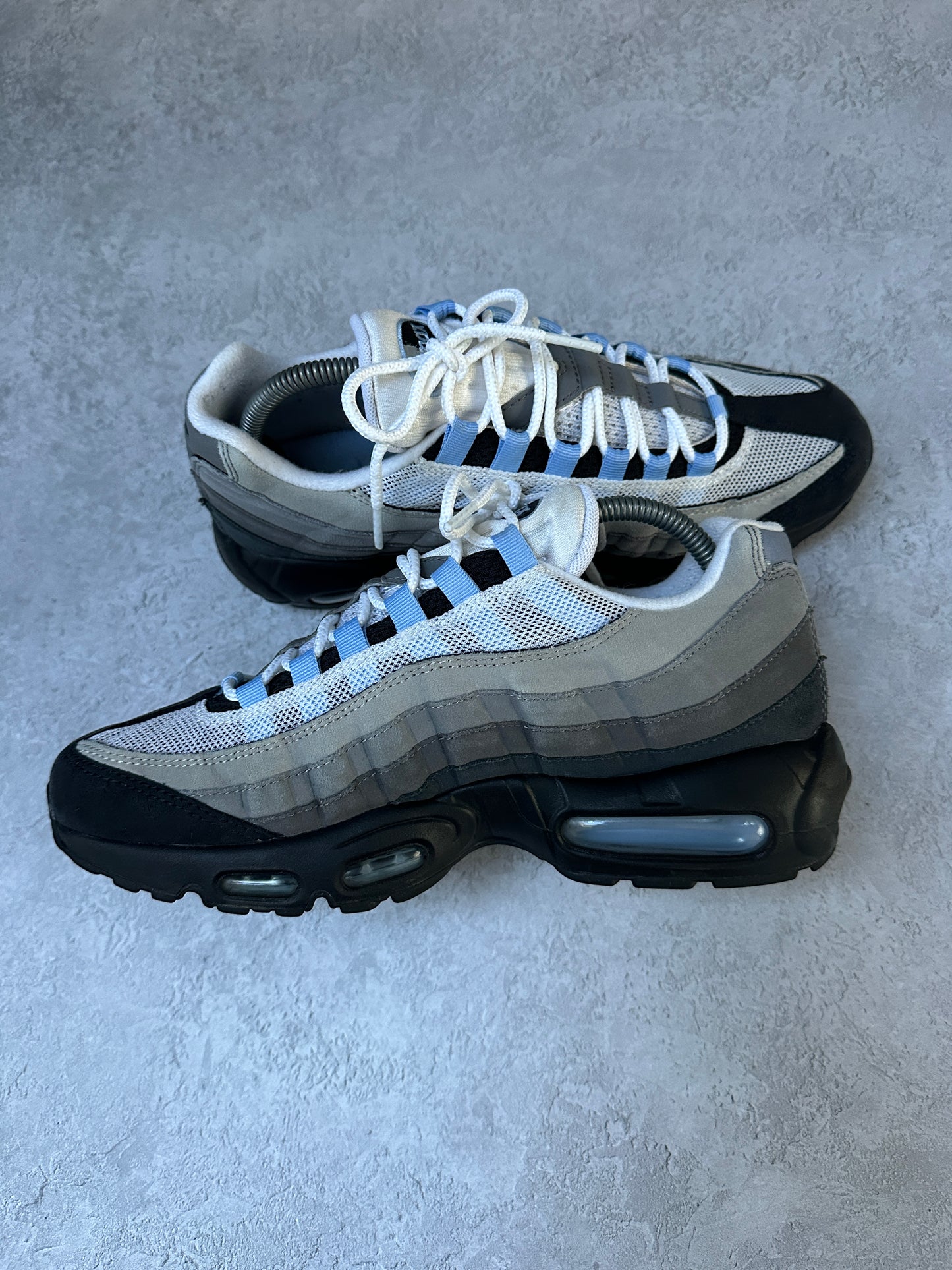 Nike Air Max 95 - Aluminum - UK7.5