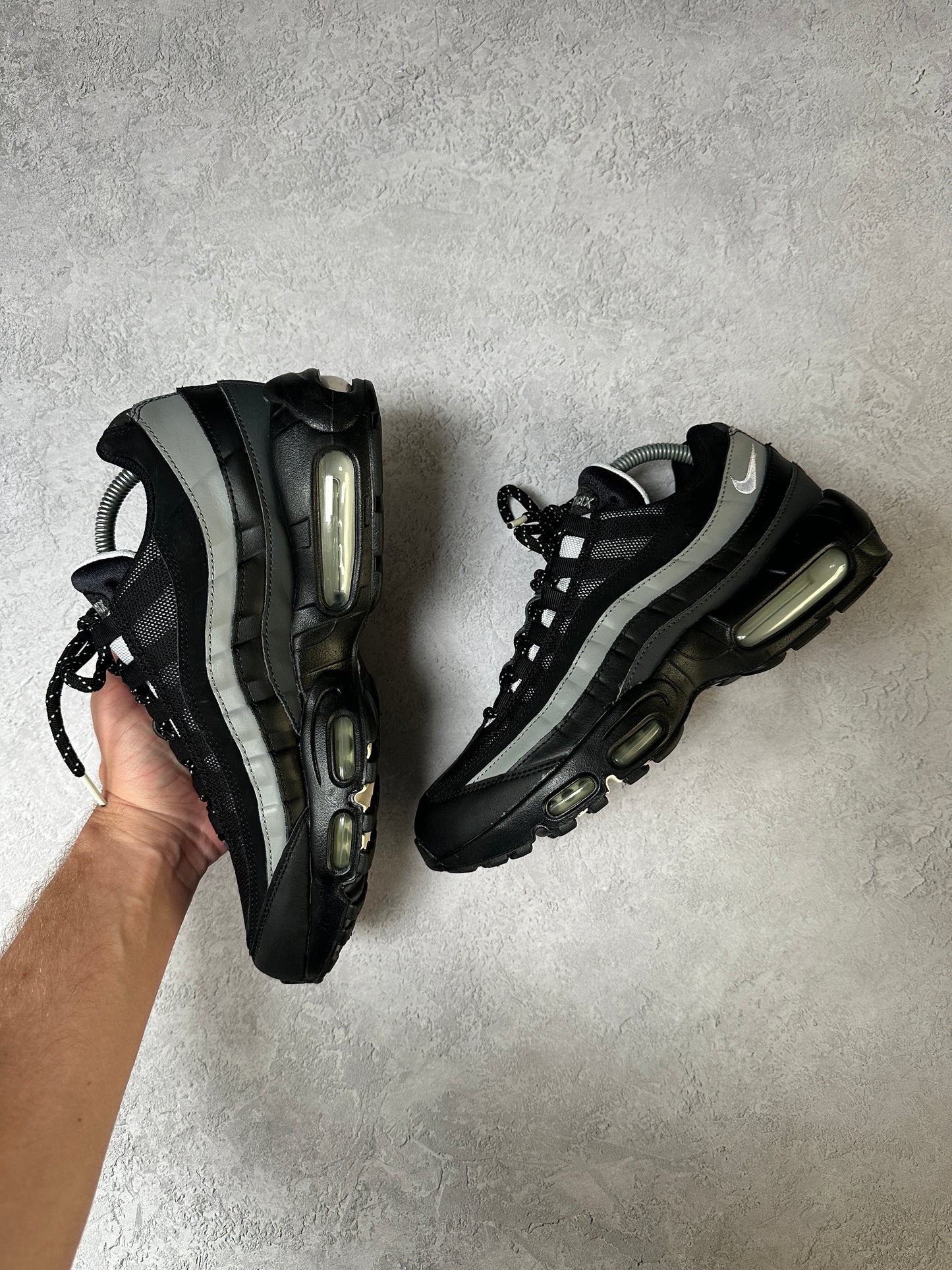 Nike Air Max 95 - Essential Smoke Grey - UK7.5