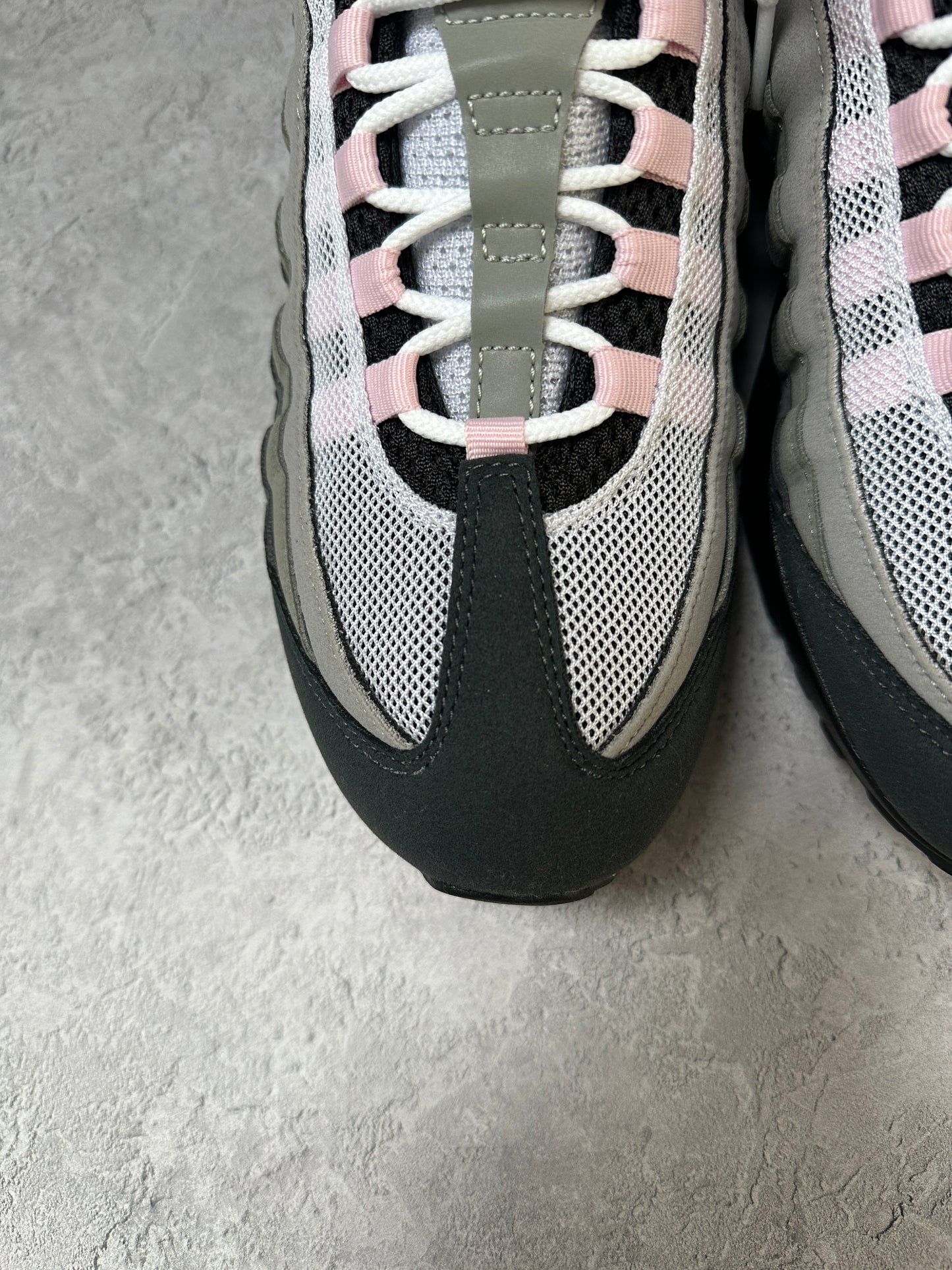Nike Air Max 95 - Pink Foam 2025 - UK8