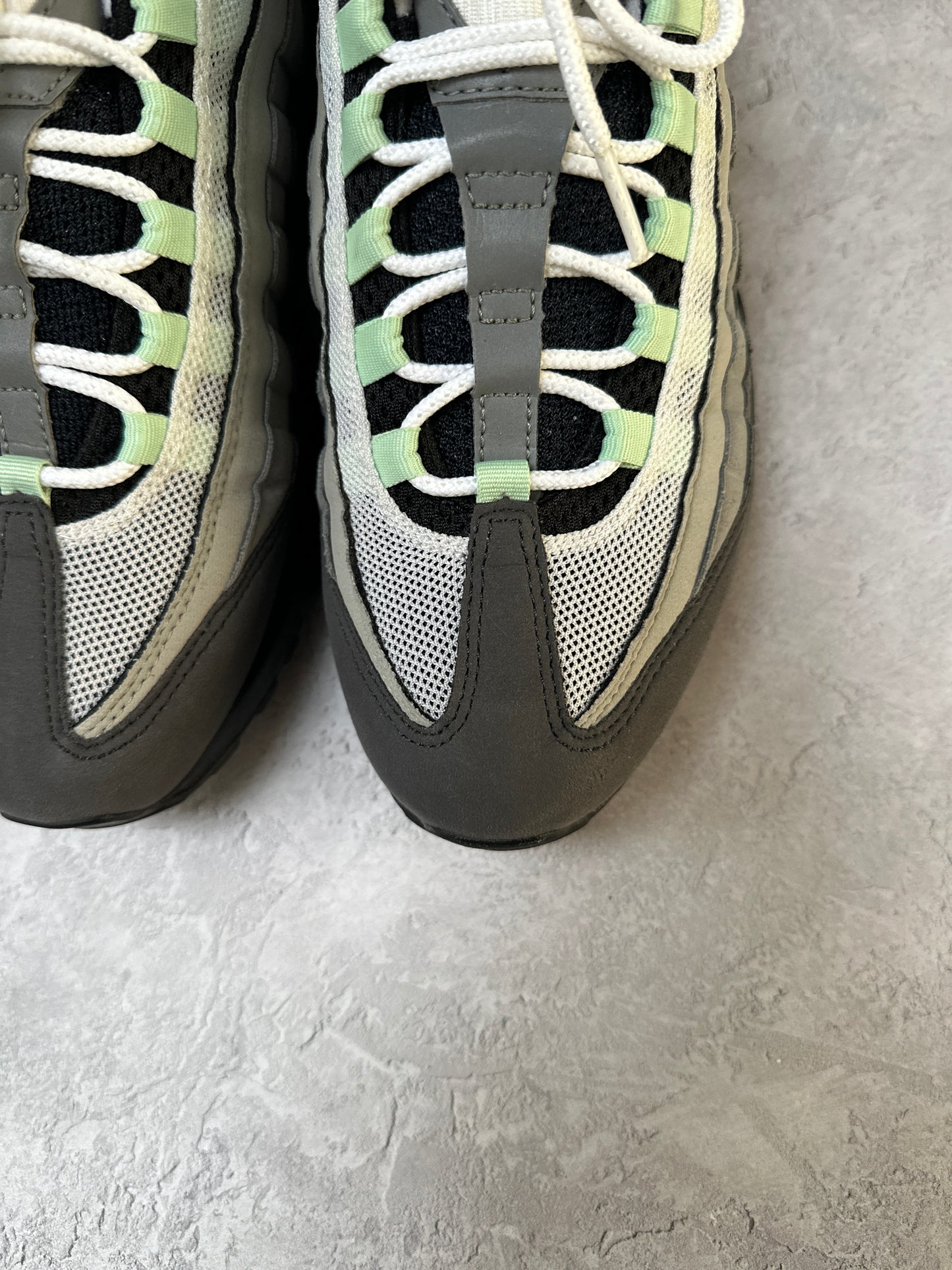 Nike Air Max 95 - Fresh Mint - UK8