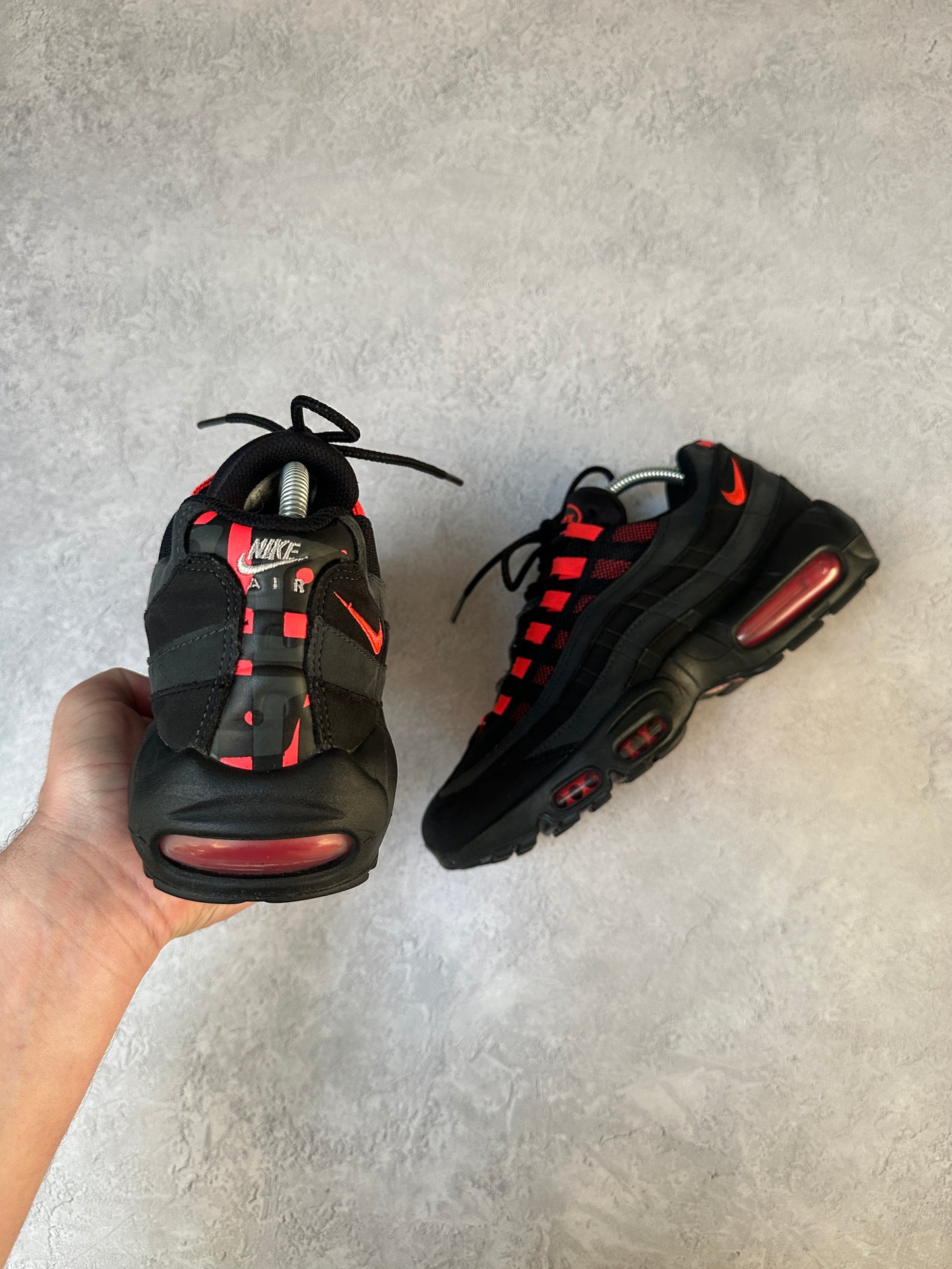 Nike Air Max 95 - Laser Crimson - UK7.5