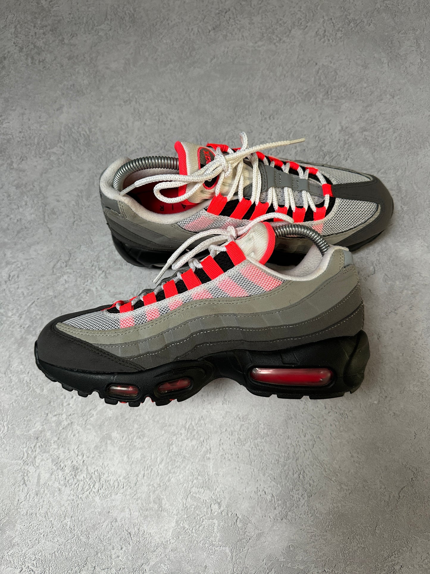Nike Air Max 95 - Solar Red - UK6
