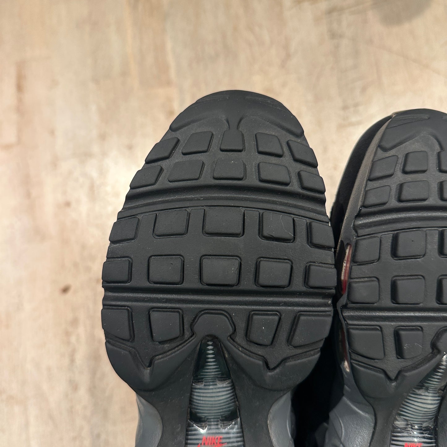 Nike Air Max 95 - Bred Jewel - UK7