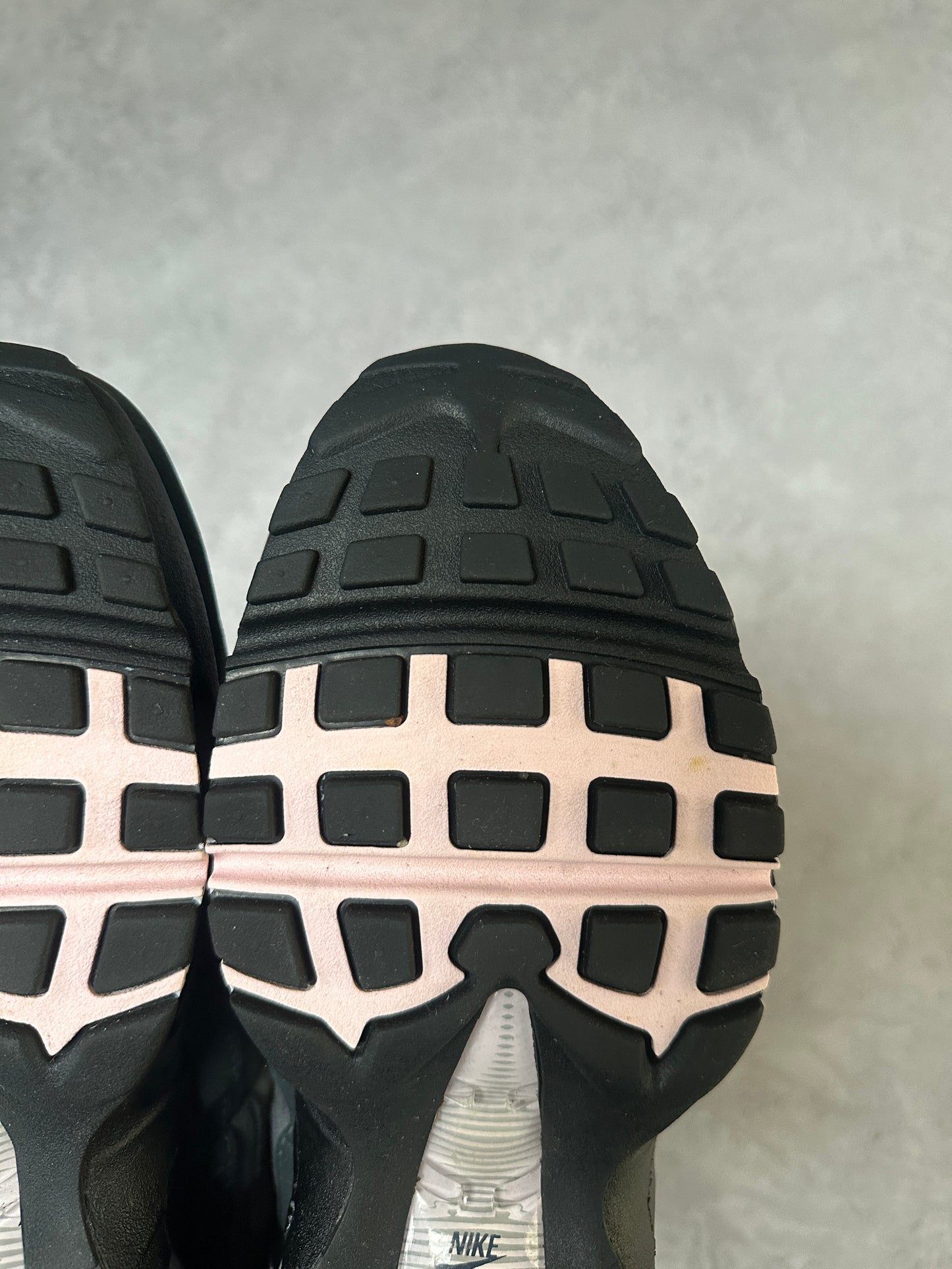 Nike Air Max 95 - Pink Foam 2025 - UK8