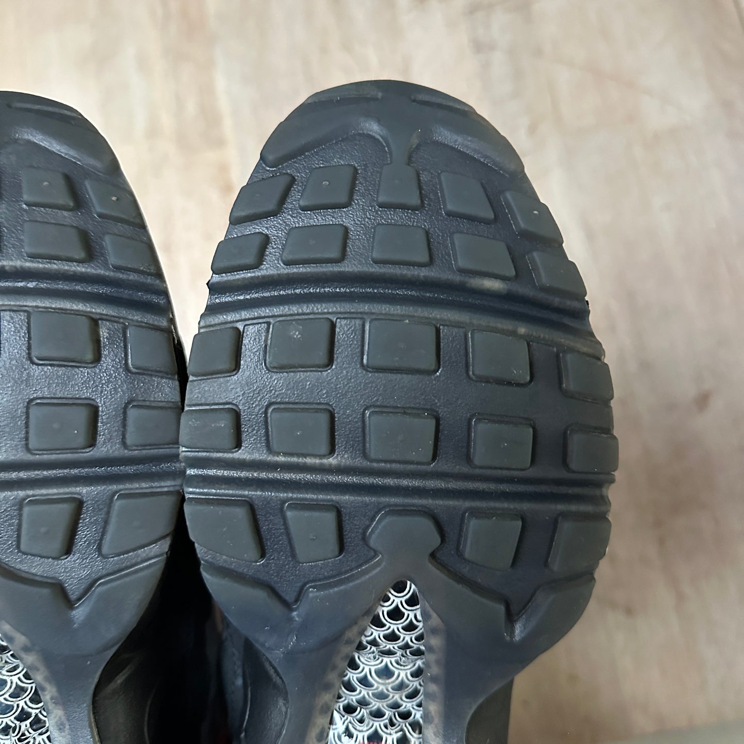 Nike Air Max 95 - Koi - UK6.5