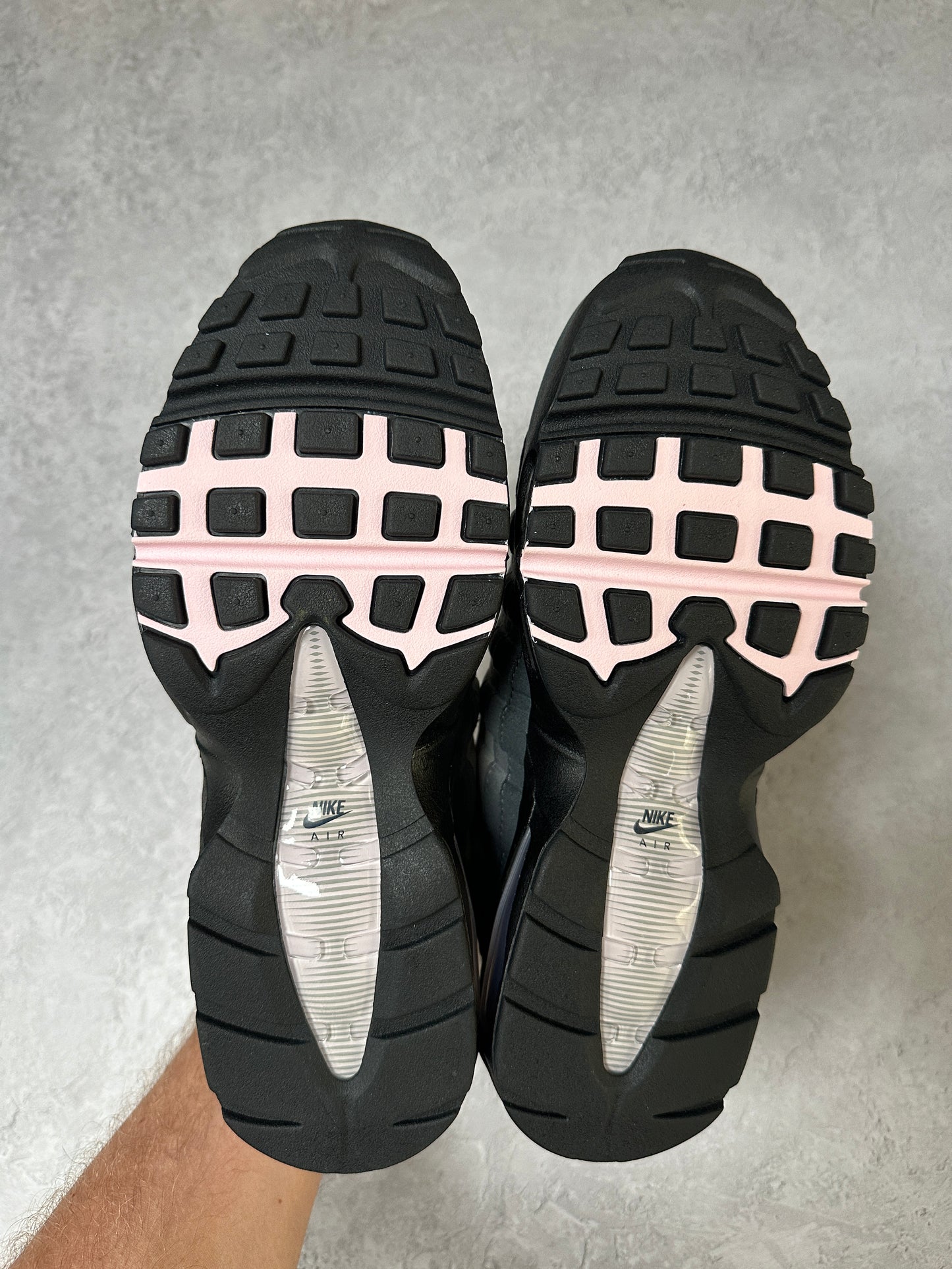 Nike Air Max 95 - Pink Foam 2025 - UK7.5