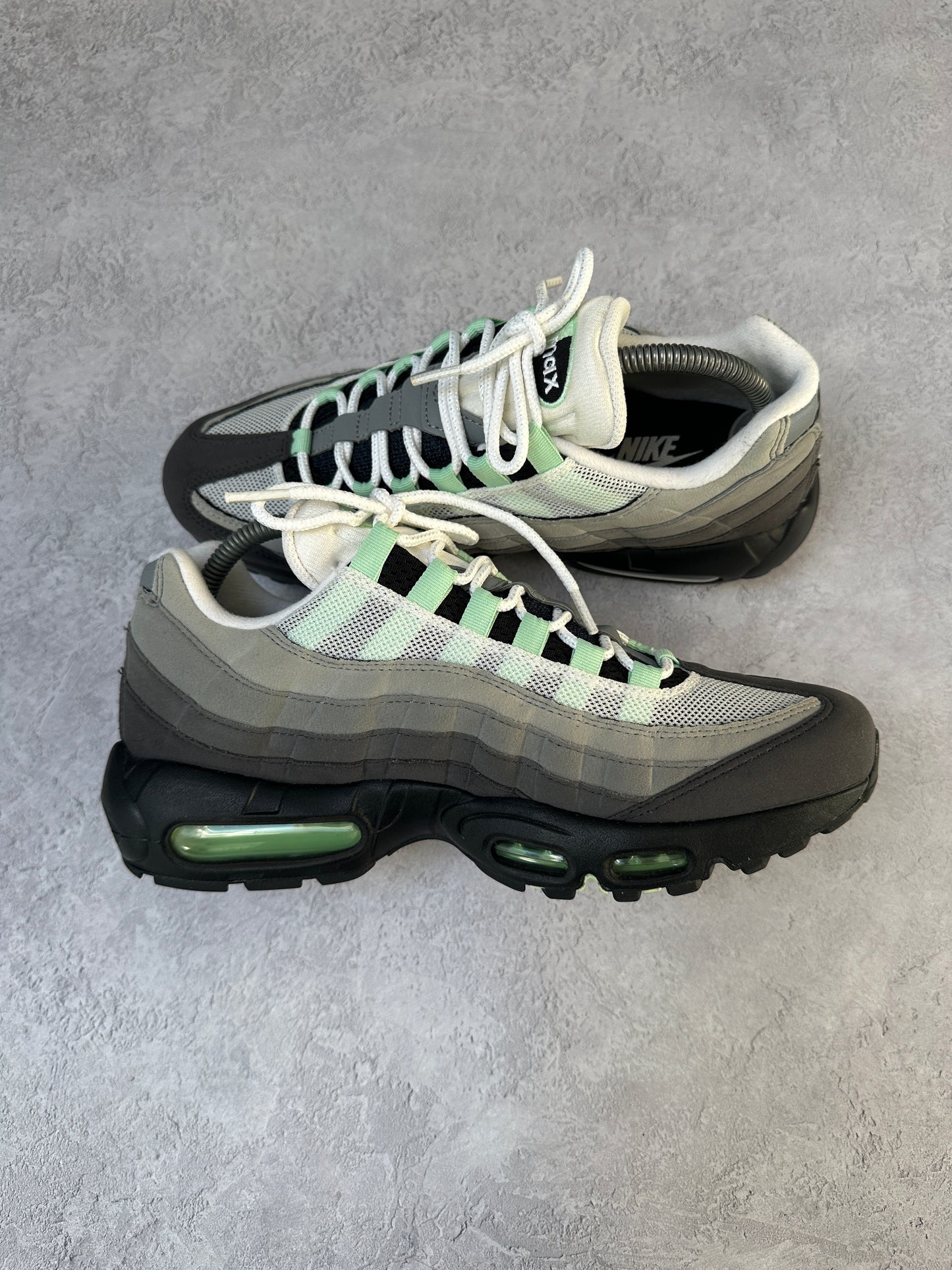Nike Air Max 95 - Fresh Mint - UK7.5