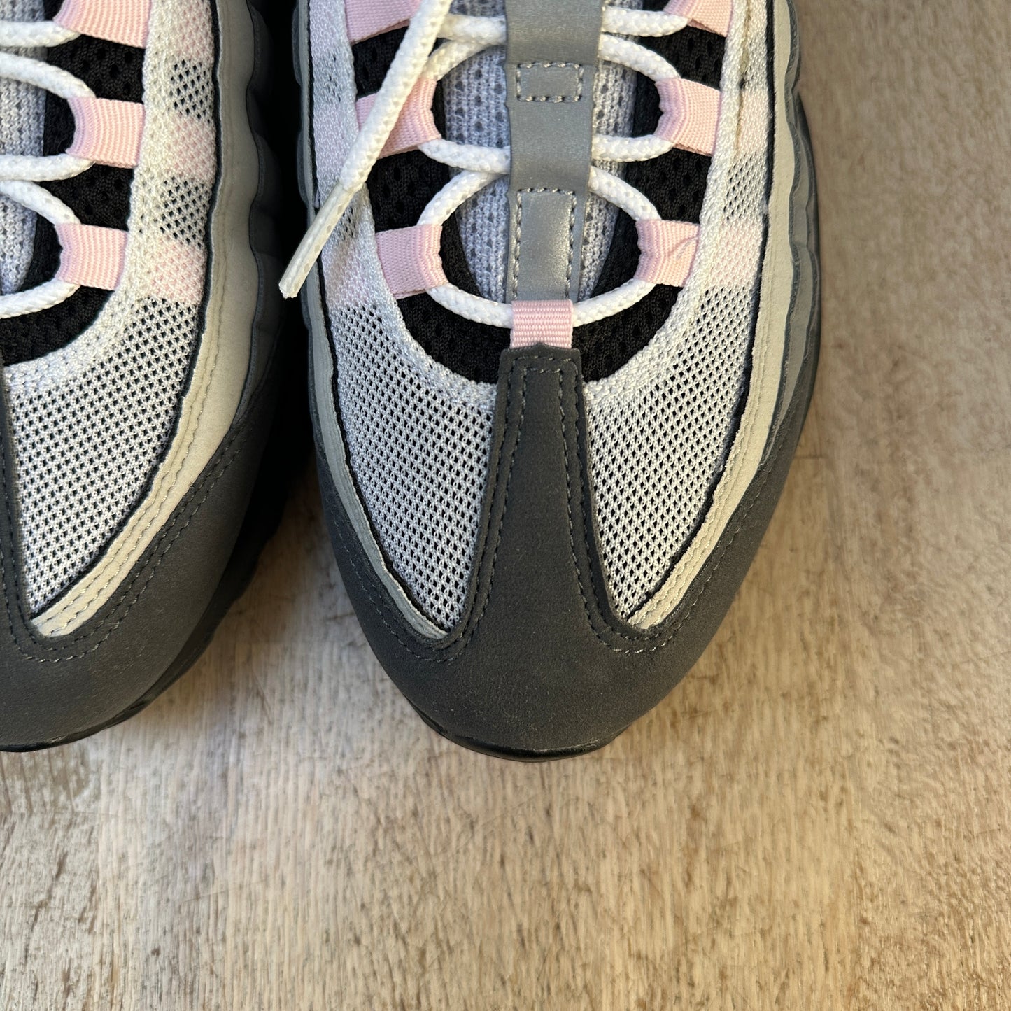 Nike Air Max 95 - Pink Foam - UK8.5