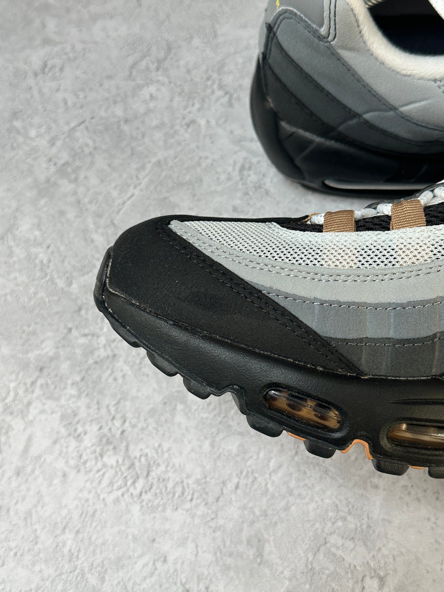Nike Air Max 95 - Yellow Strike - UK9
